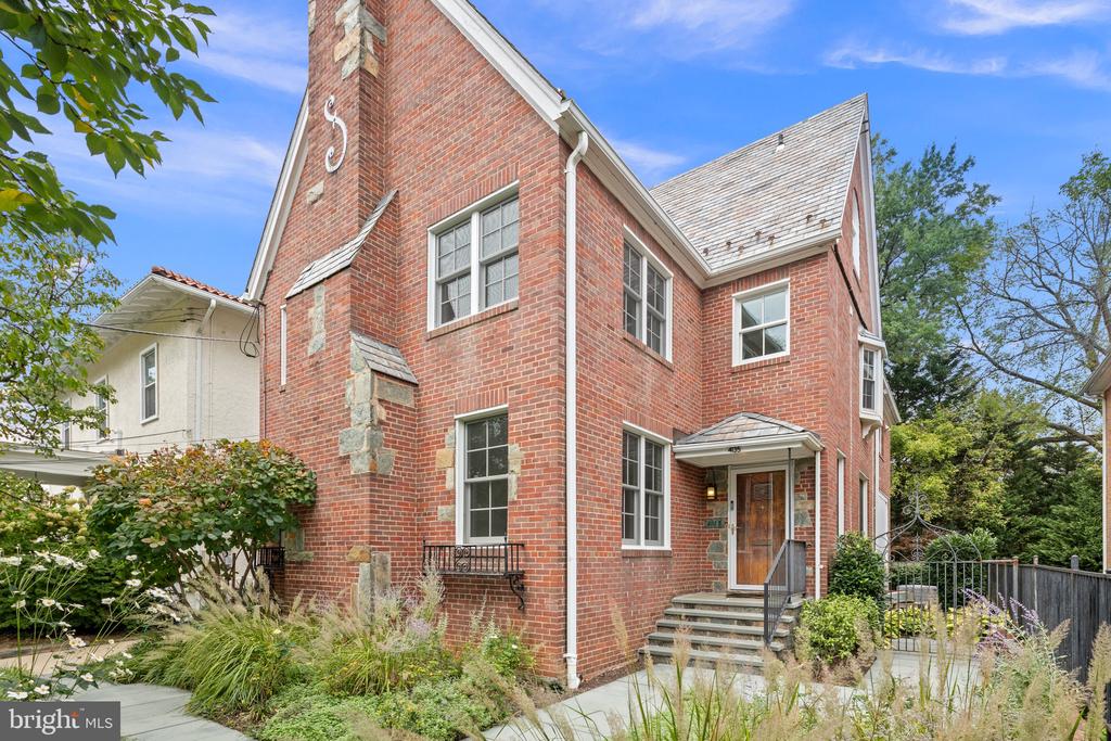 4135 YUMA STREET NW