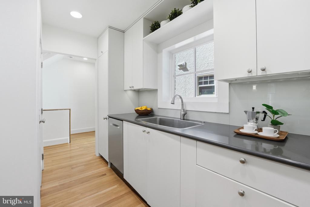 4135 YUMA STREET NW