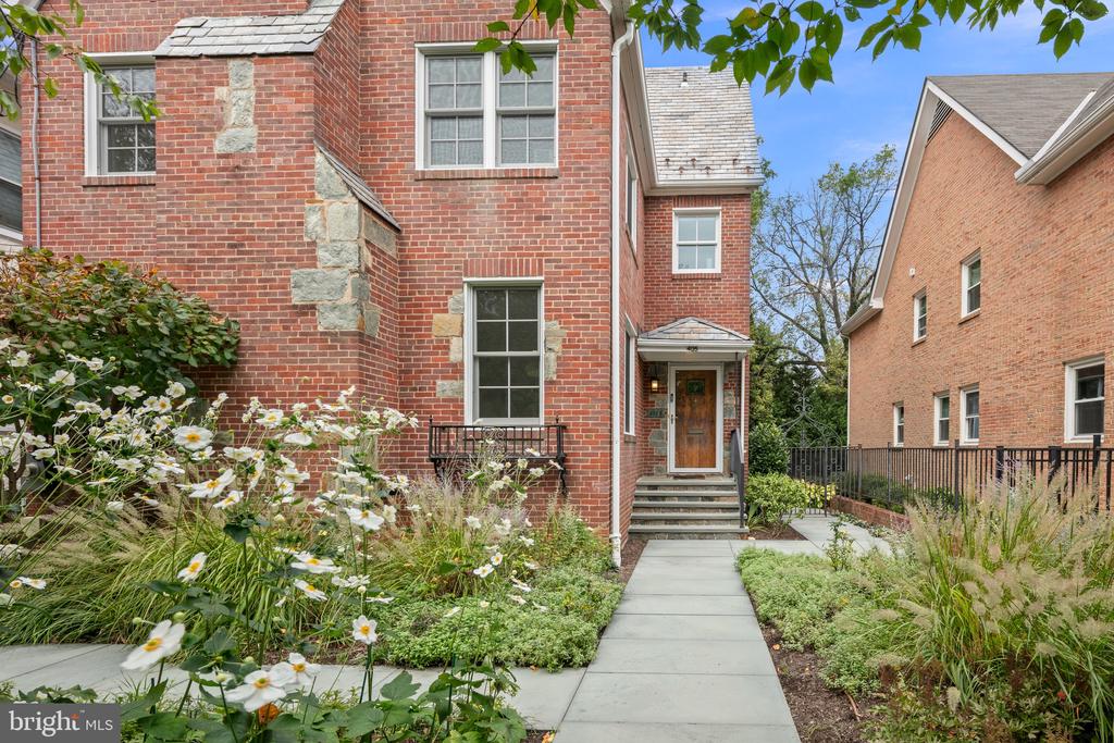 4135 YUMA STREET NW