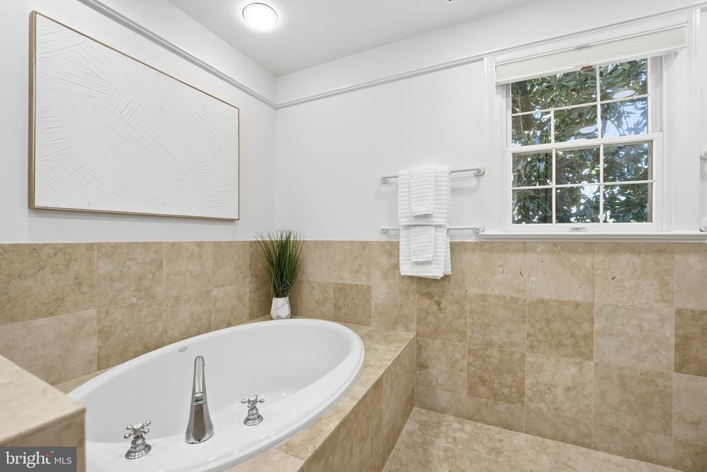4135 YUMA STREET NW