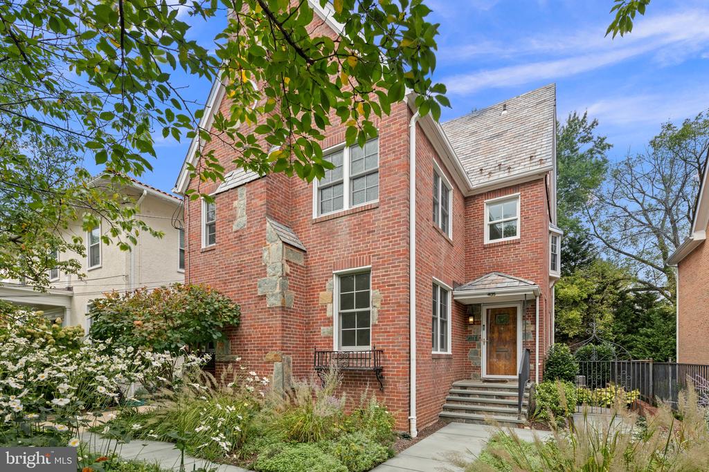4135 YUMA STREET NW