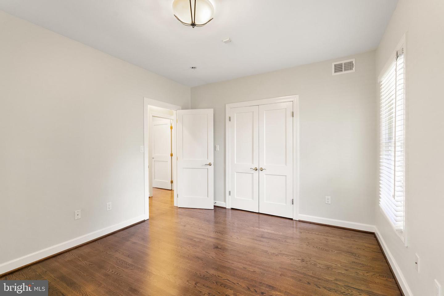 4709 Cumberland Ave