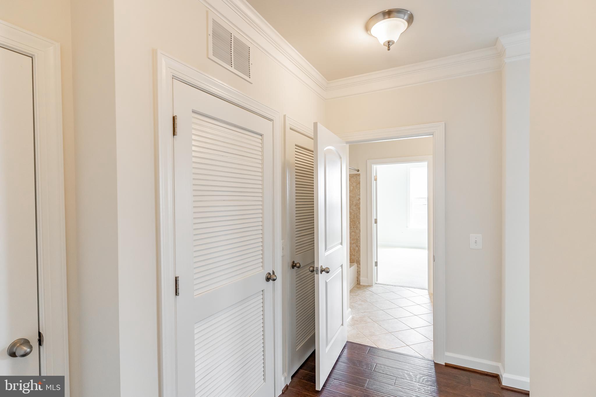 3160 JOHN GLENN ST #502