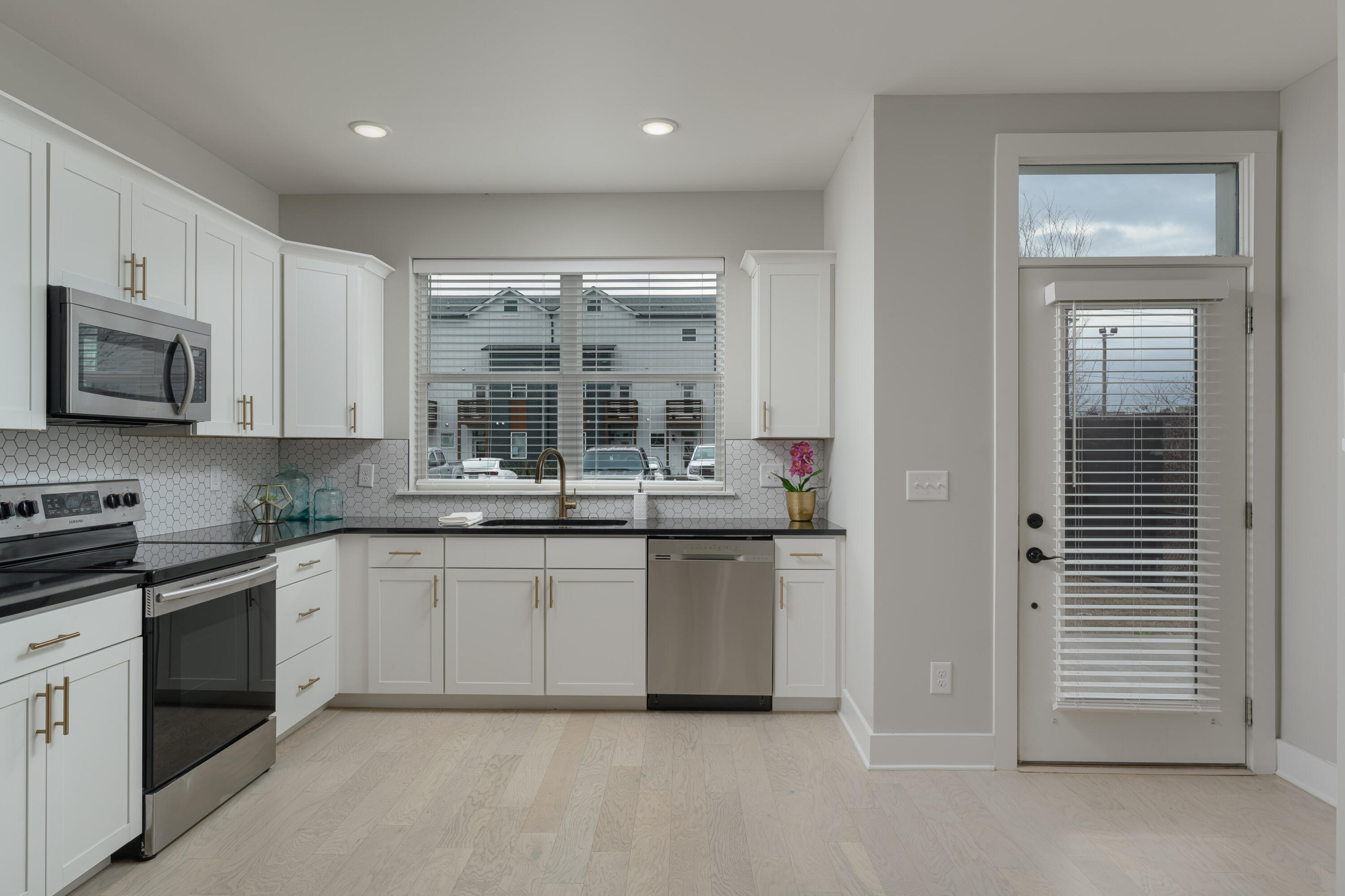 1420 Stockyard Place