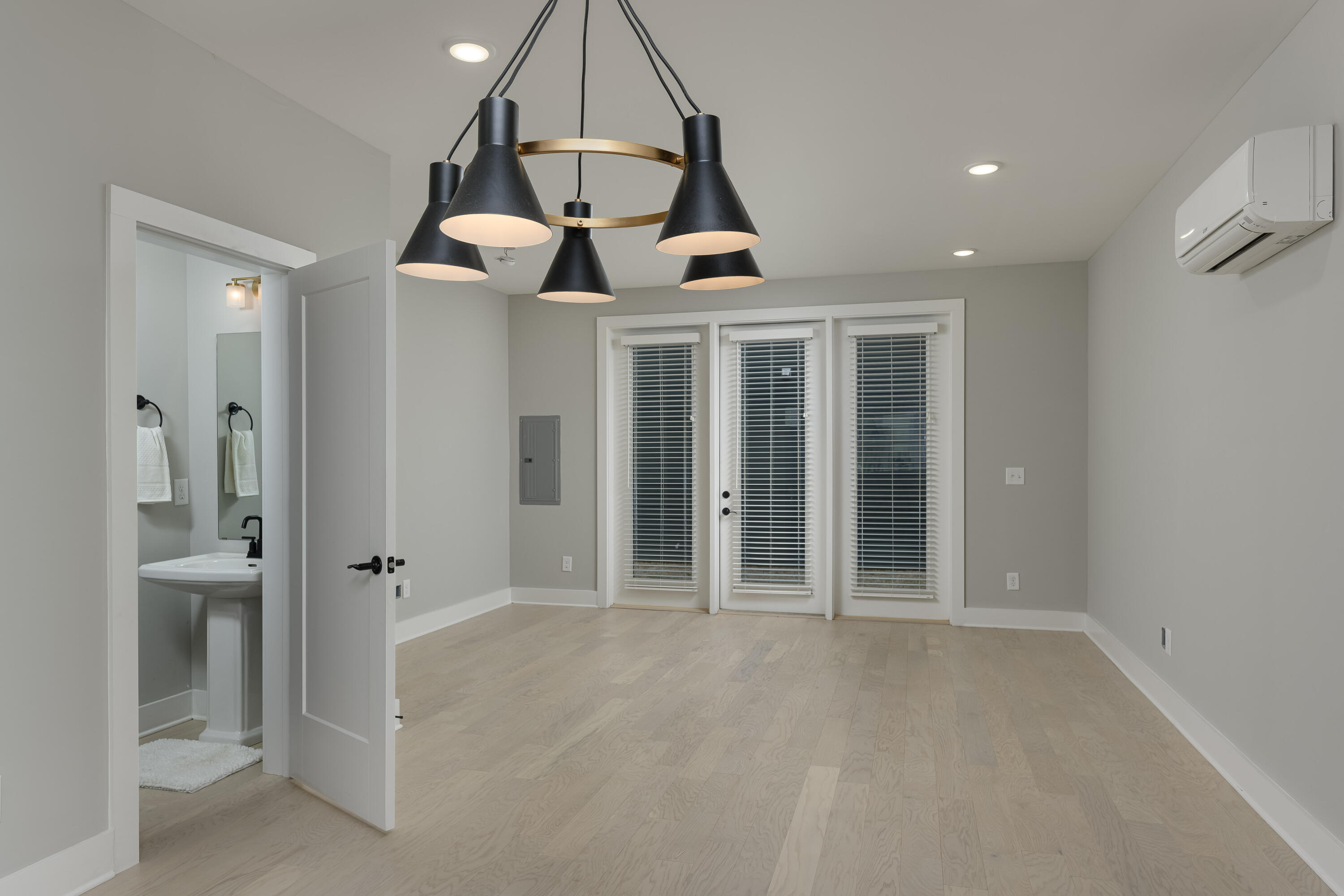 1420 Stockyard Place