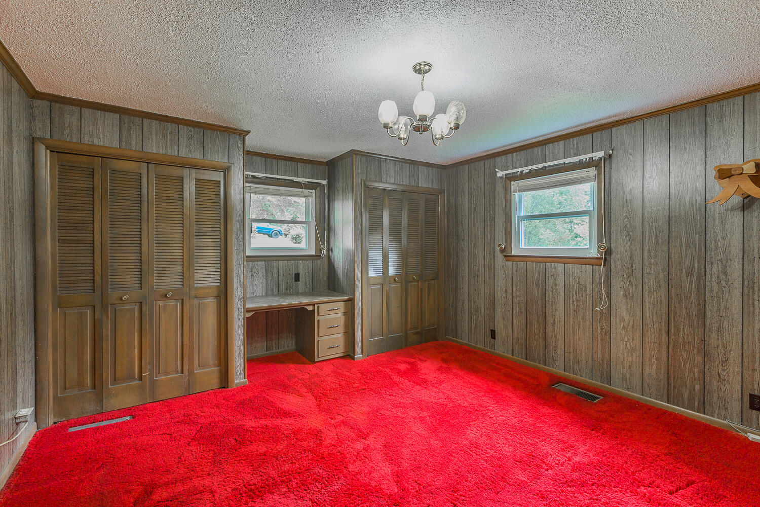 85 Charlie Walls Road