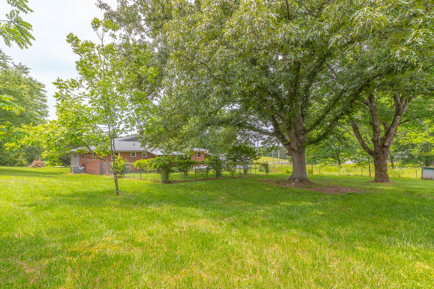 85 Charlie Walls Road