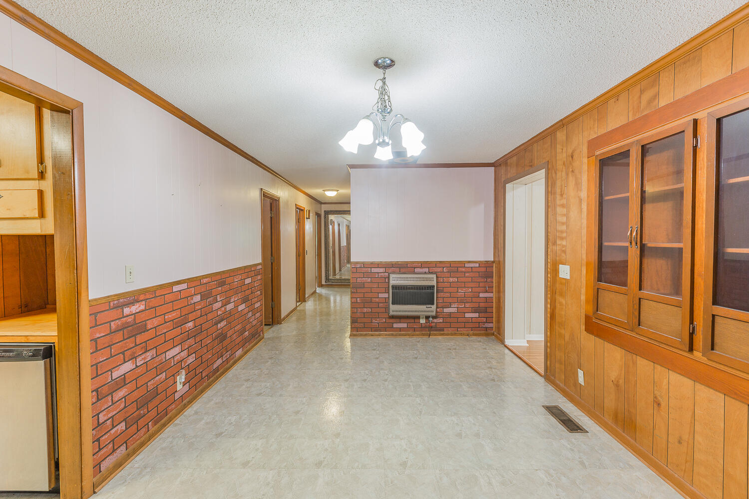 85 Charlie Walls Road