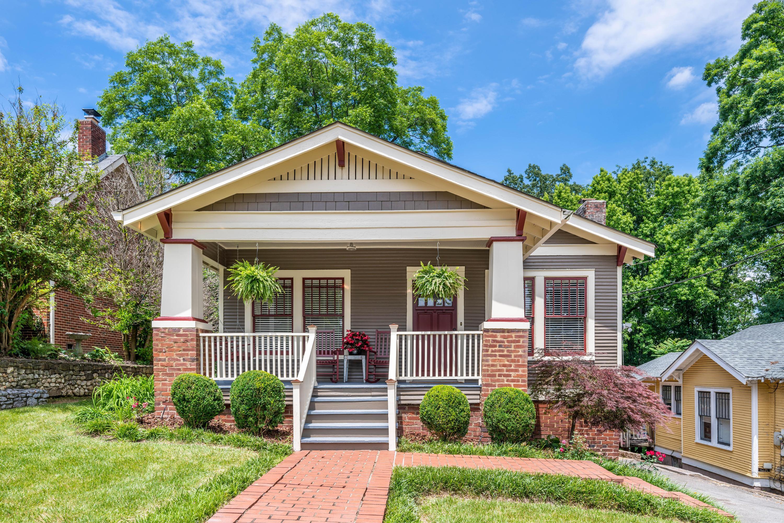 803 Forest Avenue