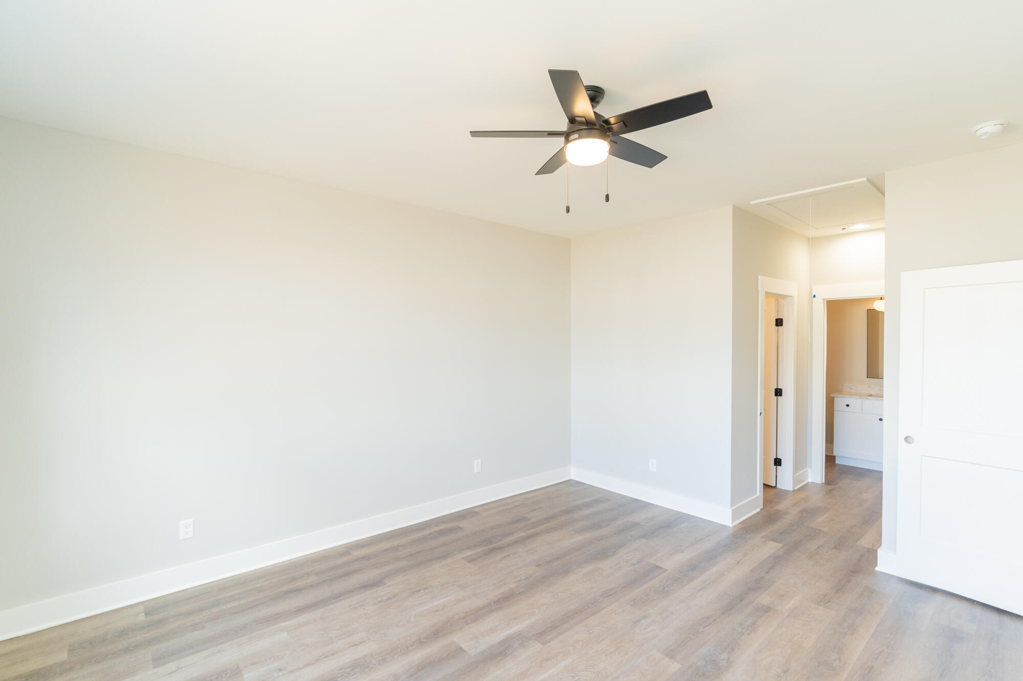 1415 E 50th Street