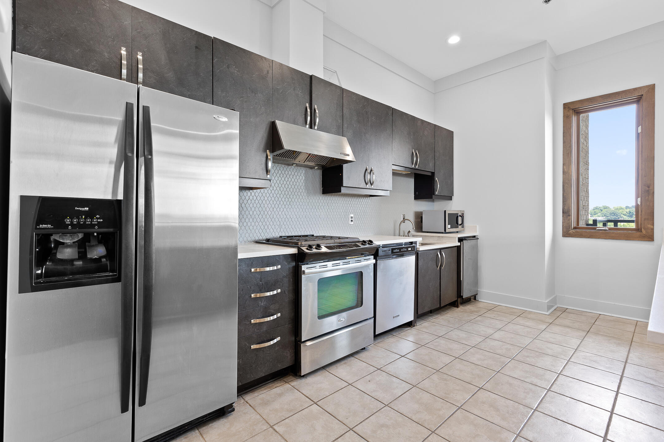 200 Manufacturers Road, Apt 432
