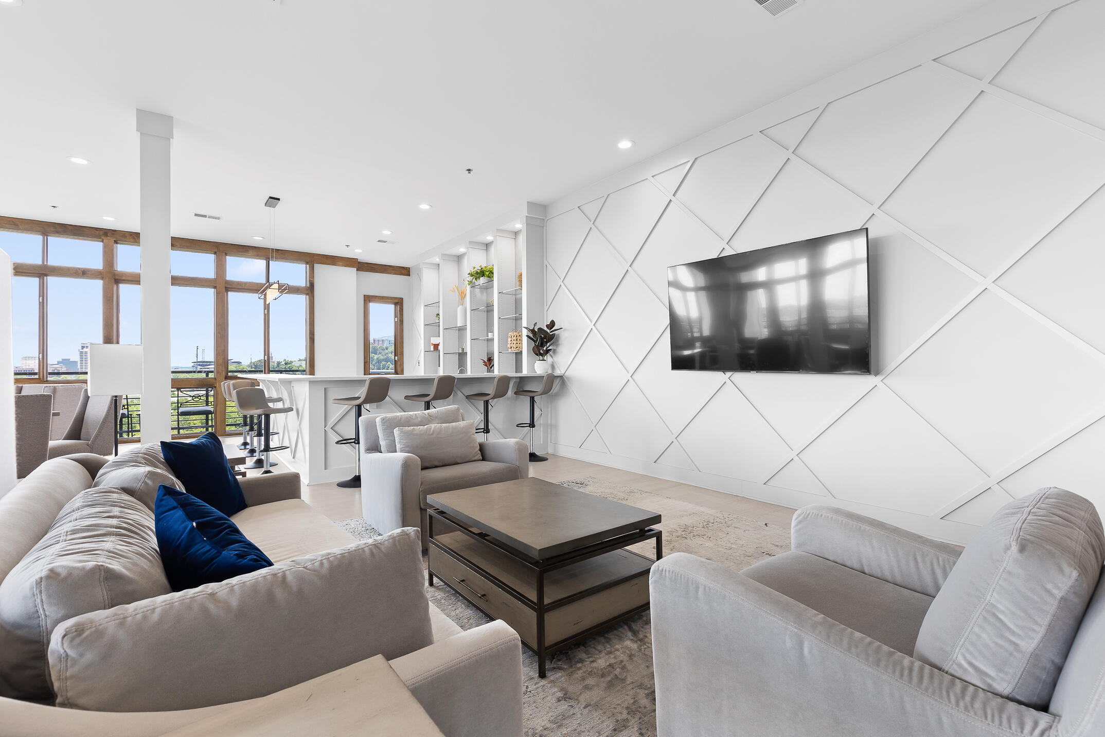 200 Manufacturers Road, Apt 432