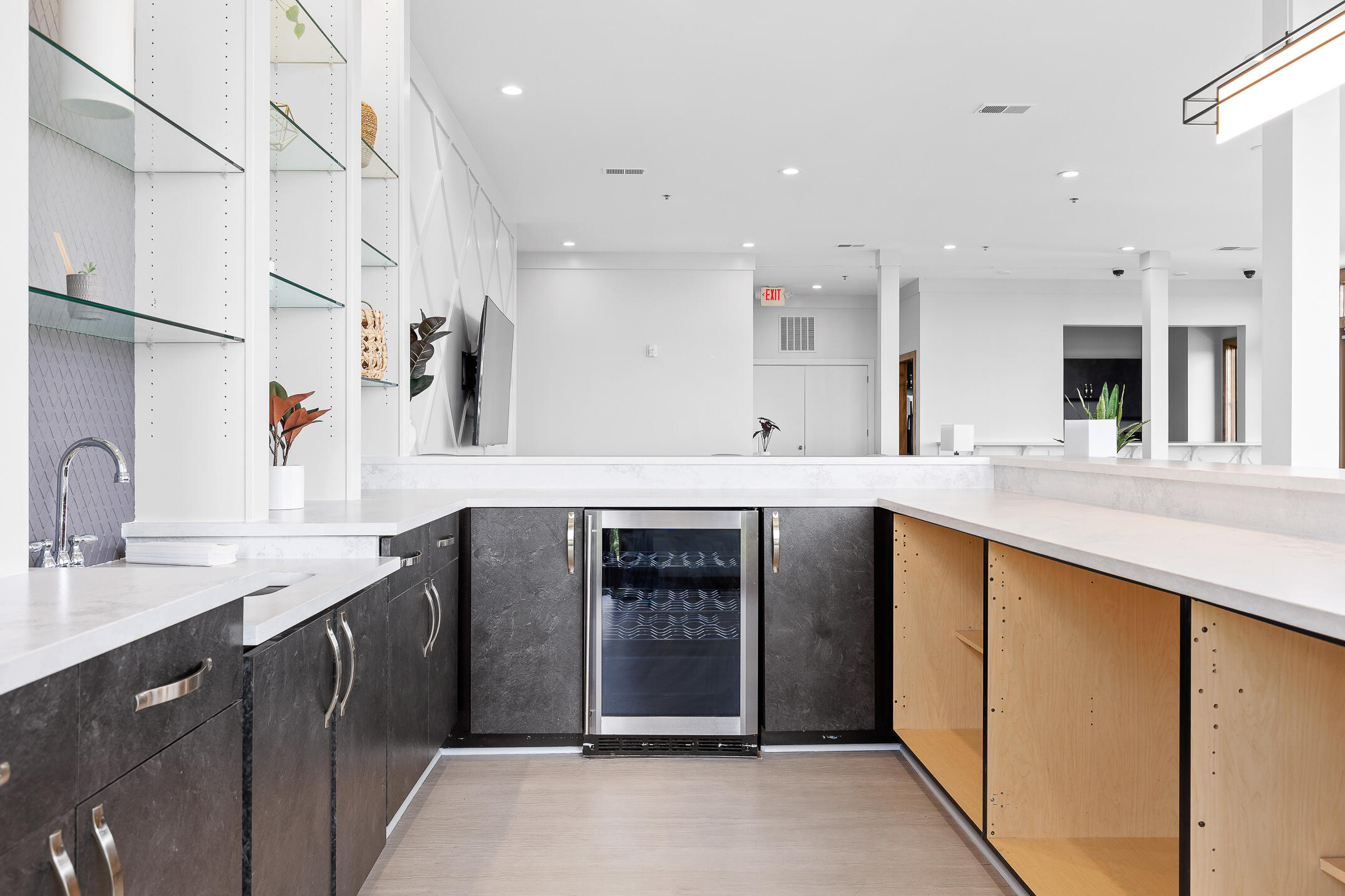 200 Manufacturers Road, Apt 432