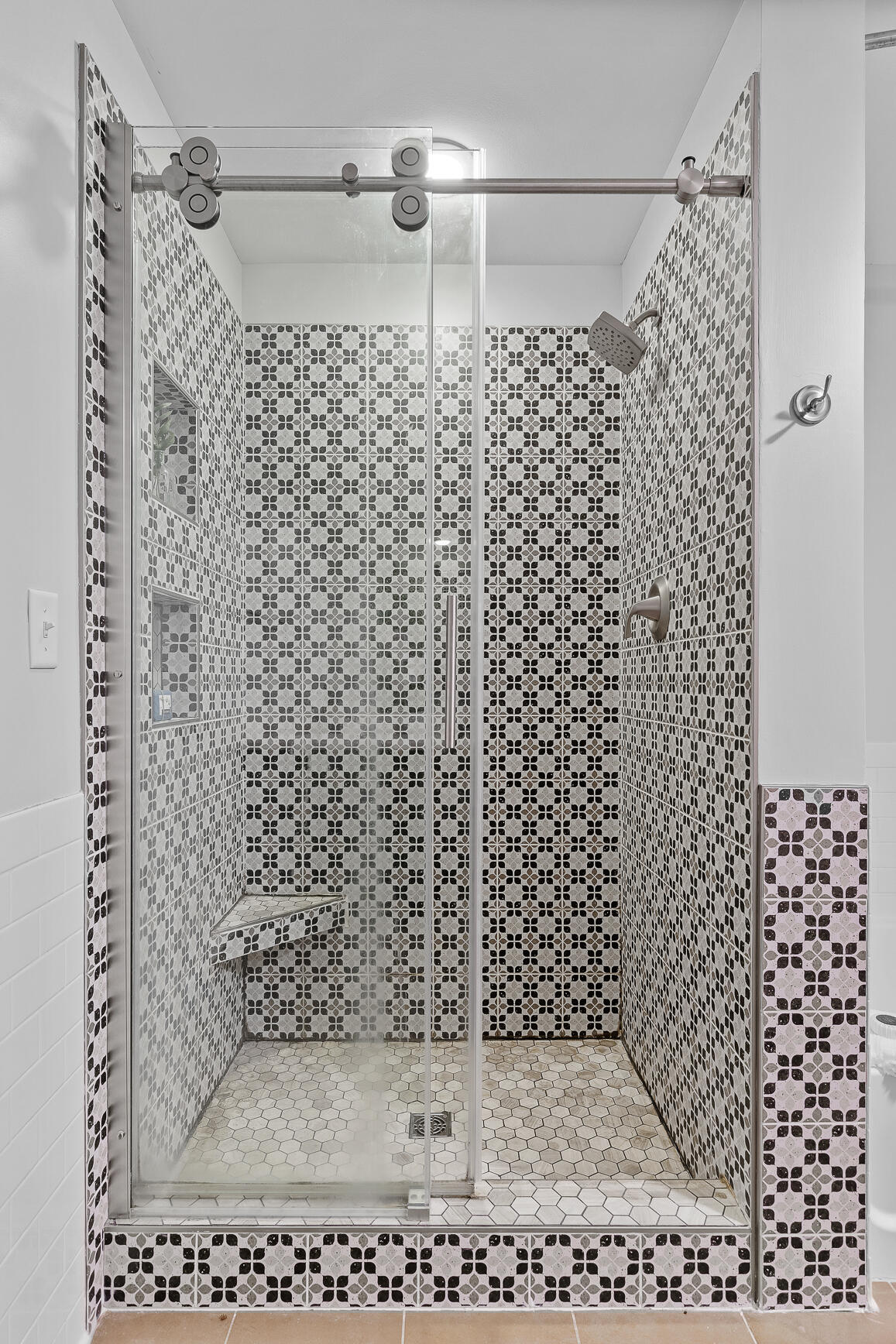 200 Manufacturers Road, Apt 432
