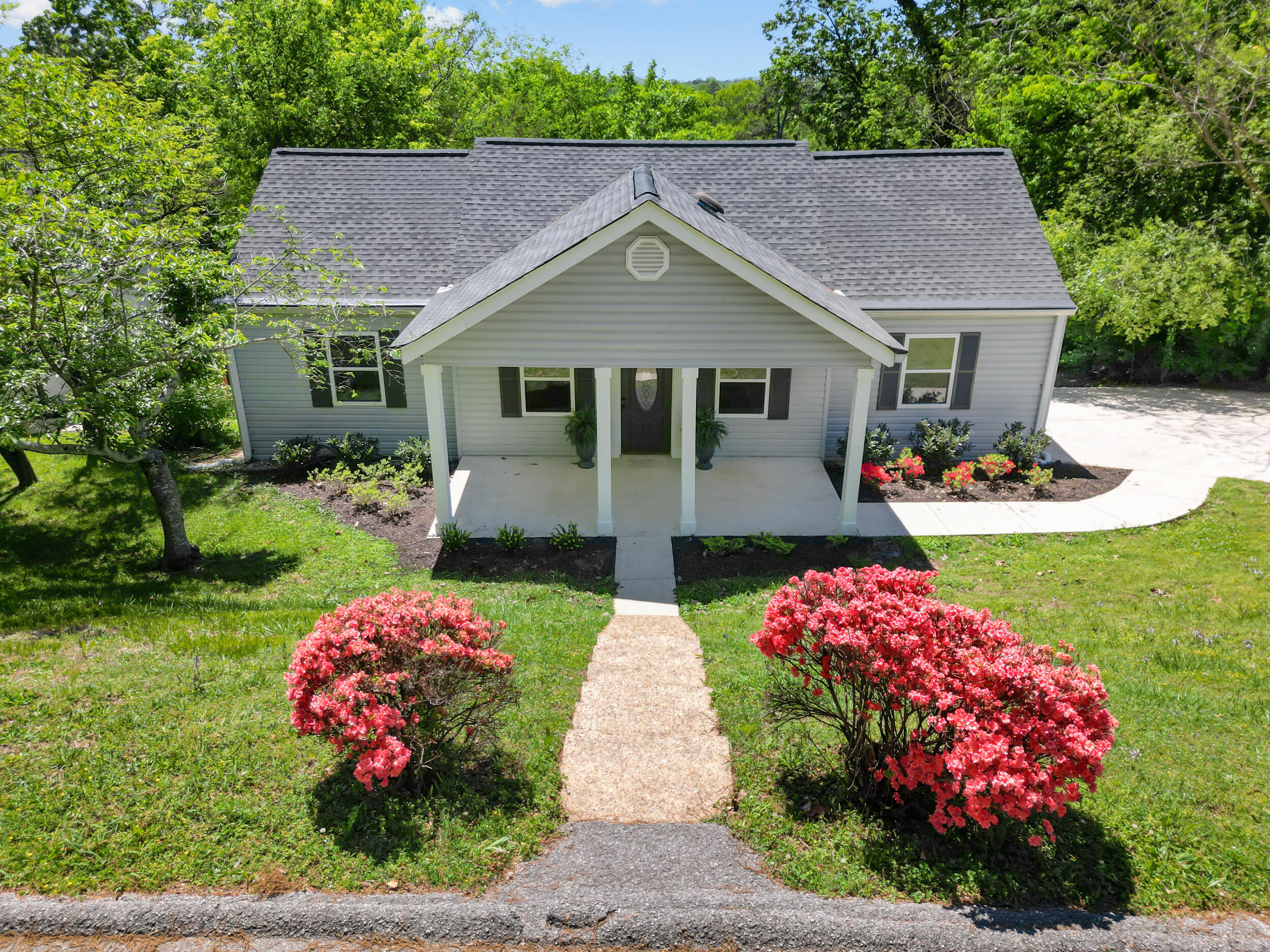 3904 Sells Drive
