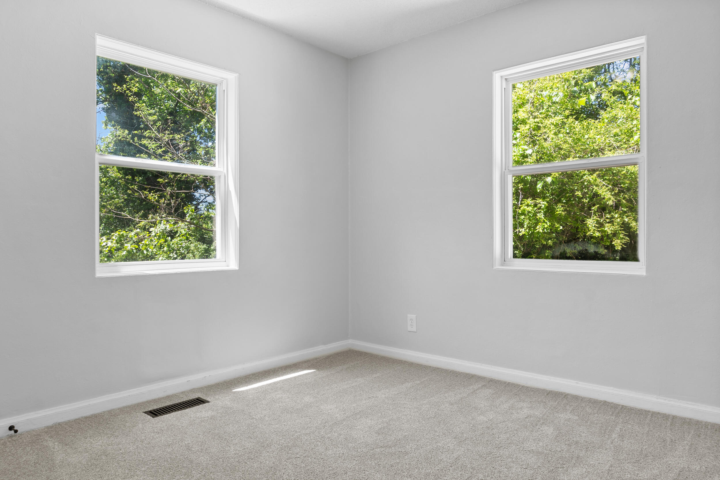 3904 Sells Drive