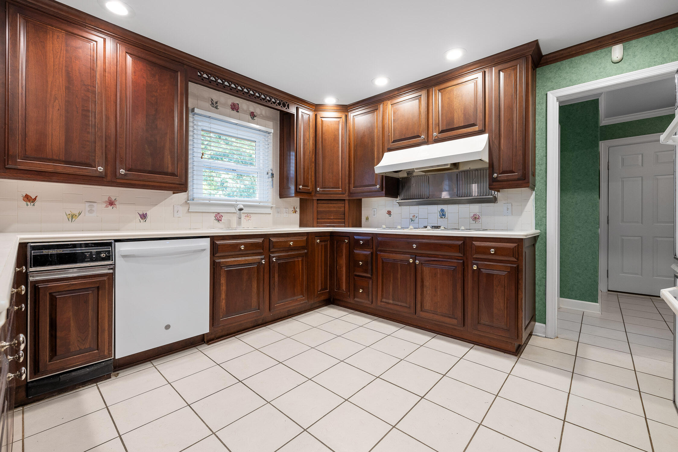5307 Fairview Road