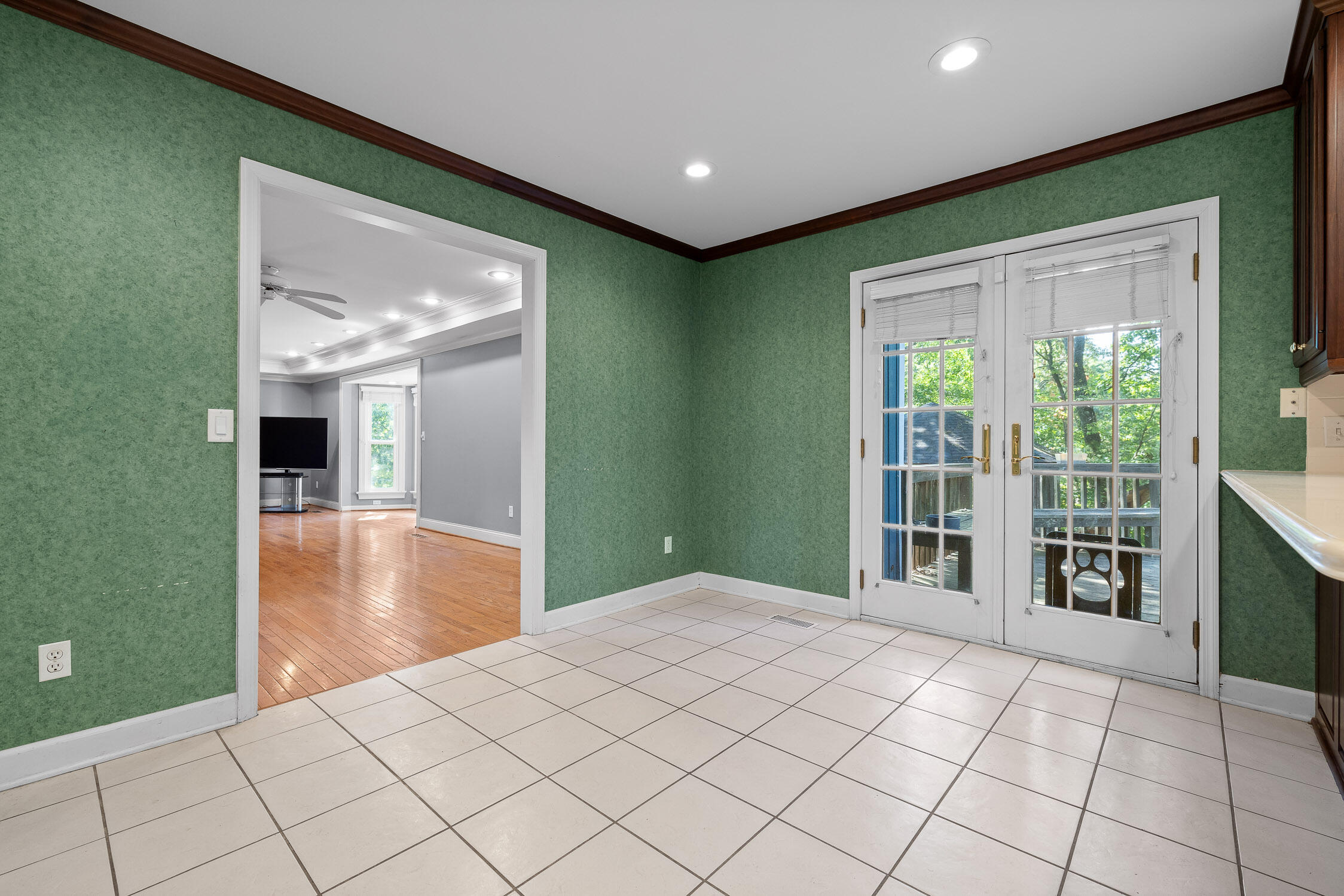 5307 Fairview Road
