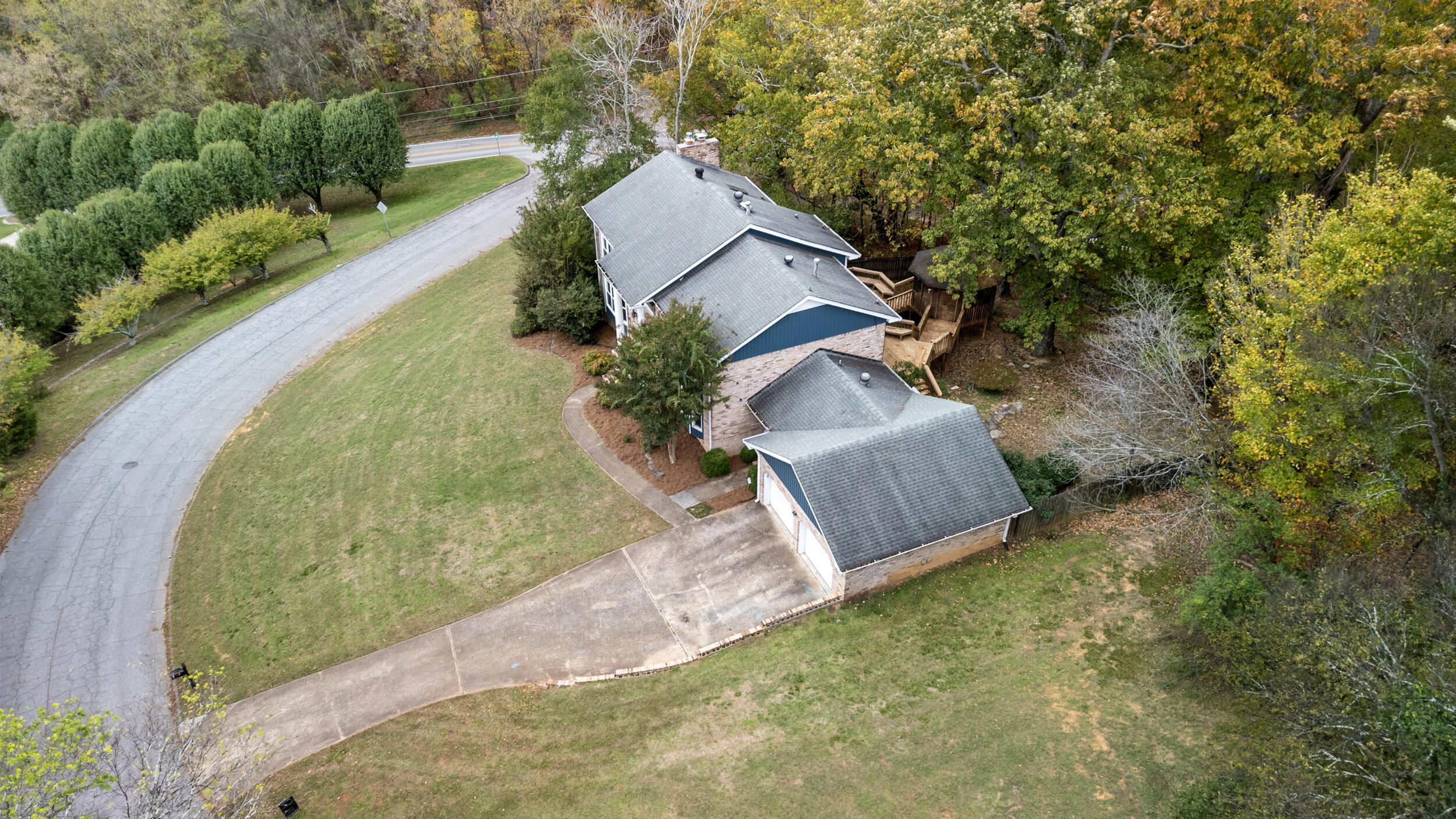 5307 Fairview Road