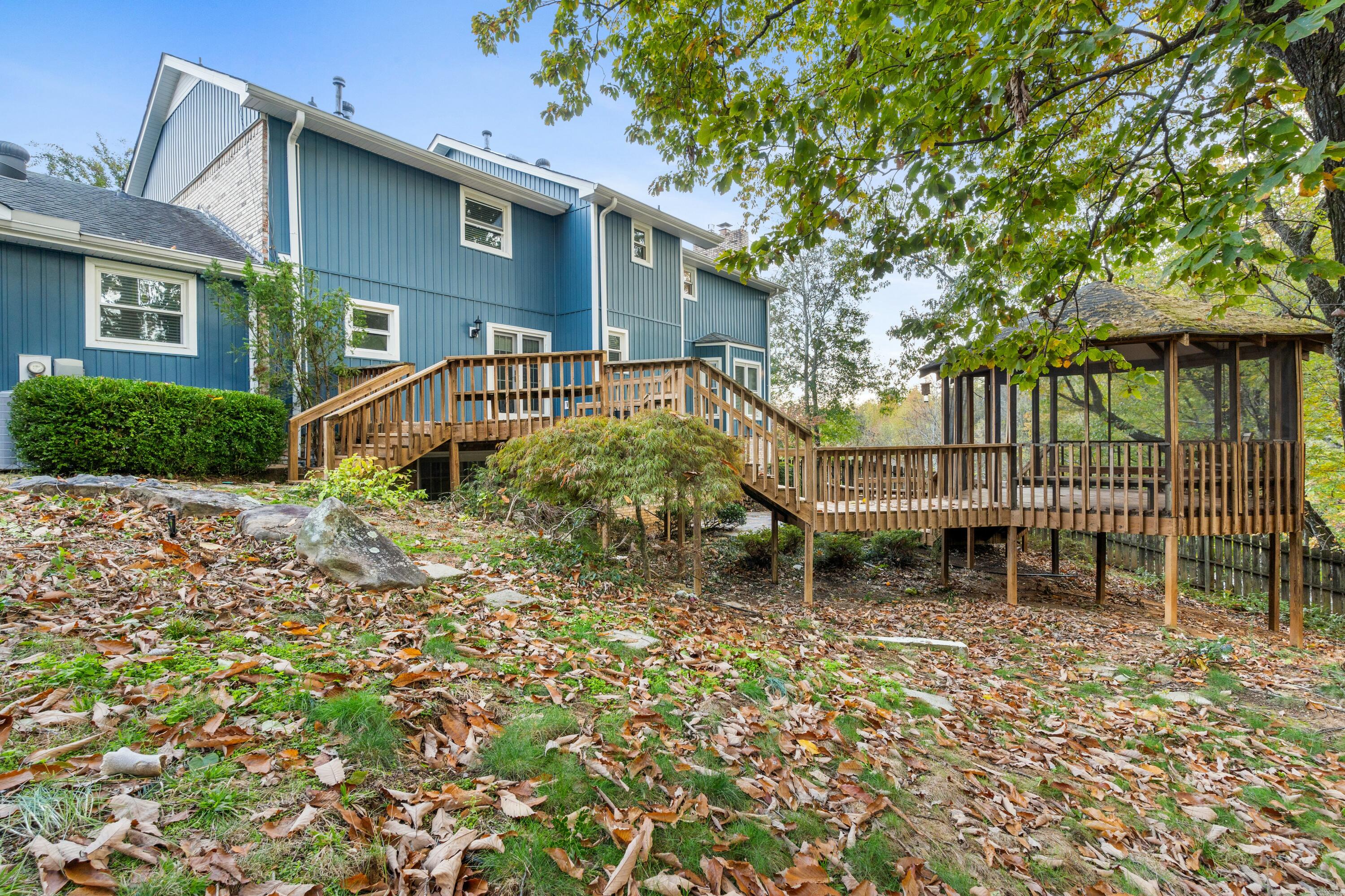 5307 Fairview Road