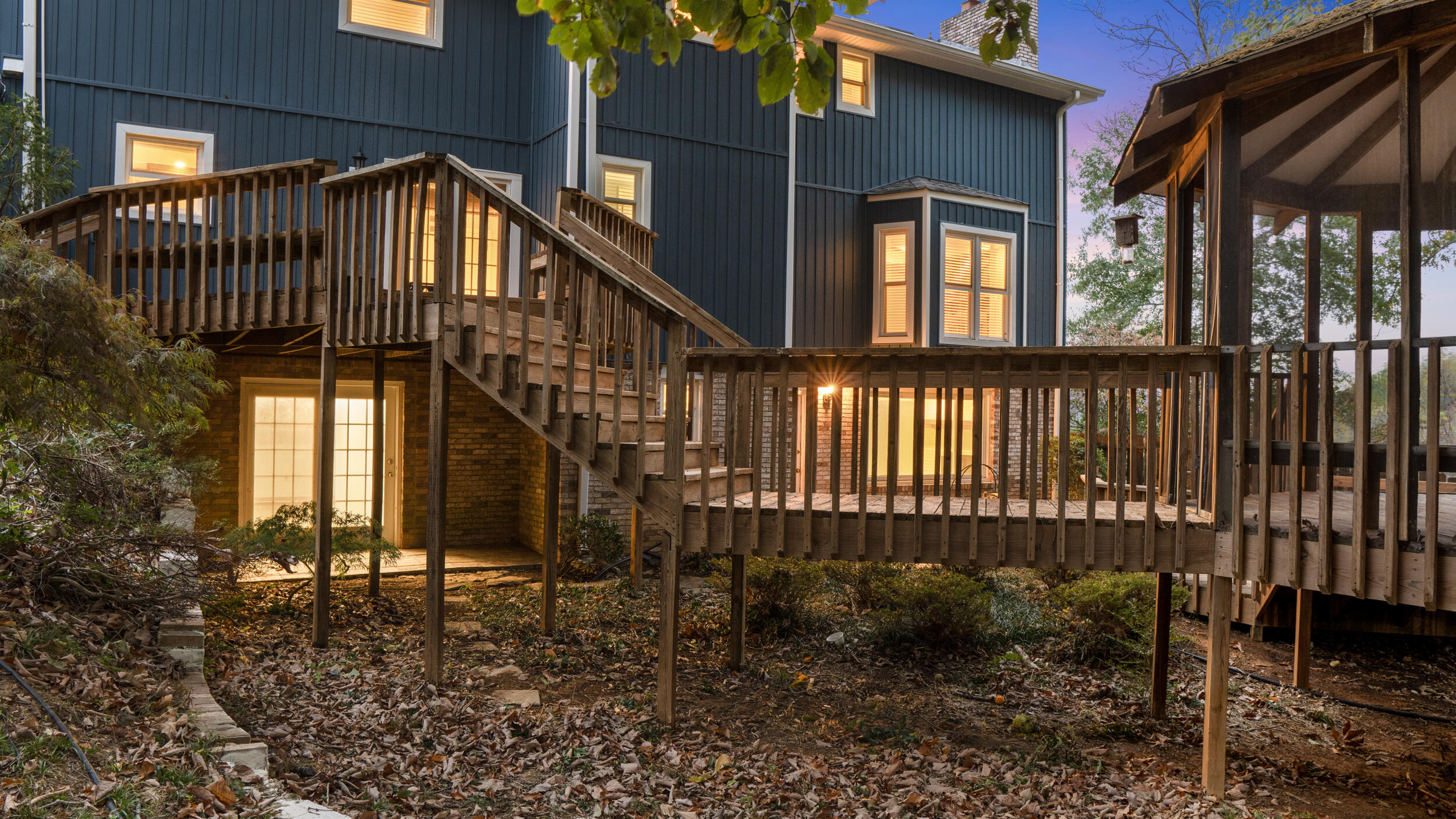 5307 Fairview Road