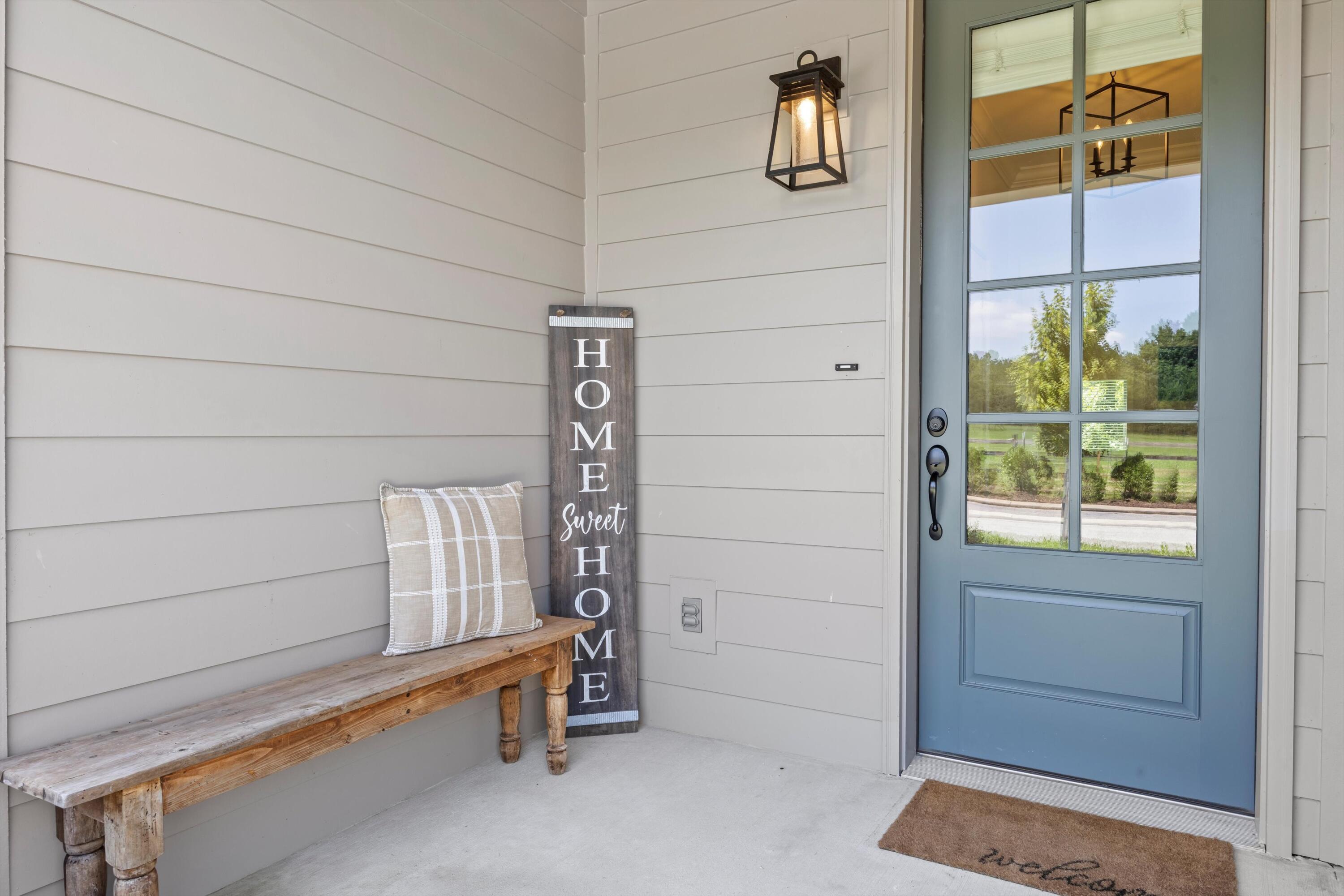 9638 Dutton Lane
