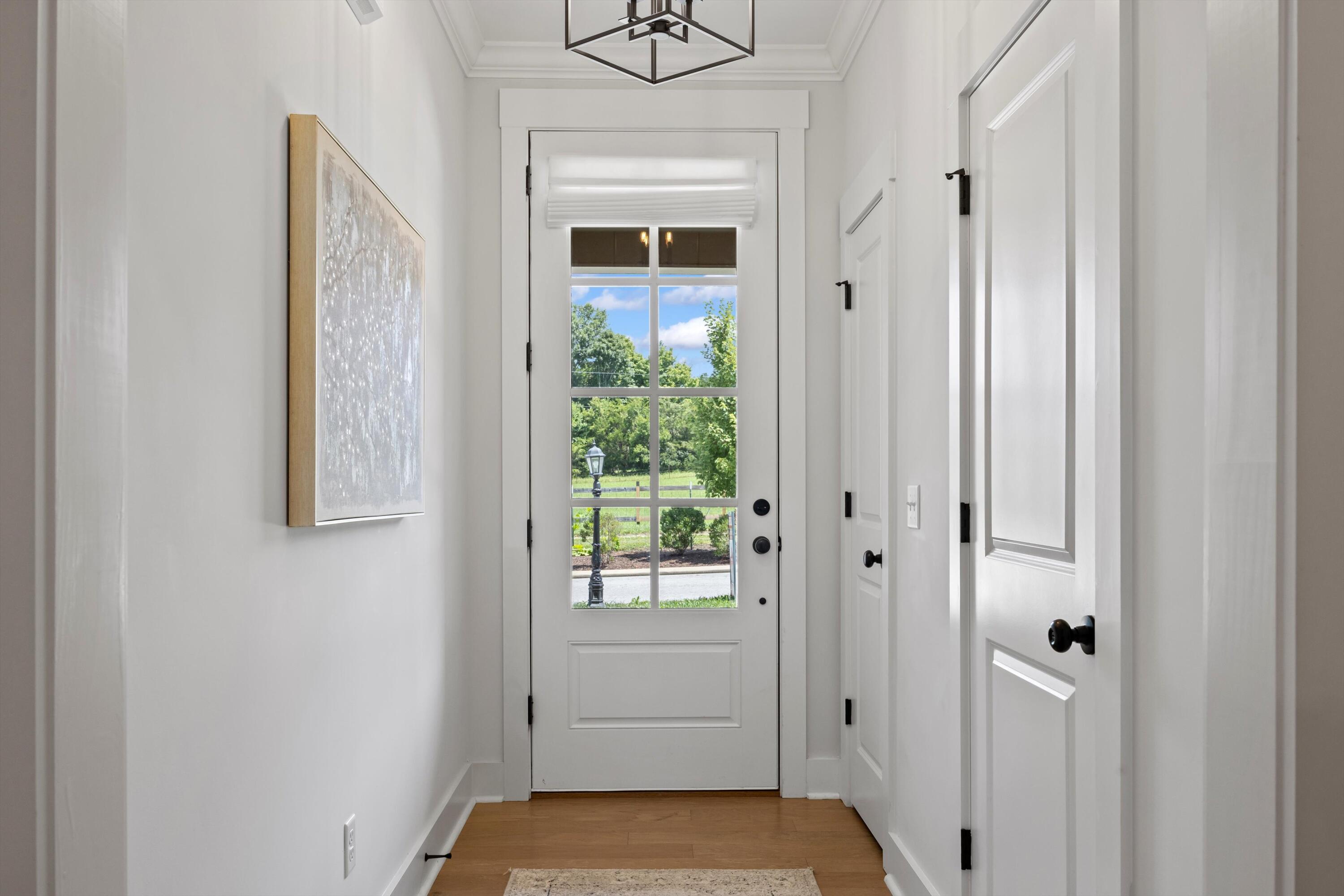 9638 Dutton Lane