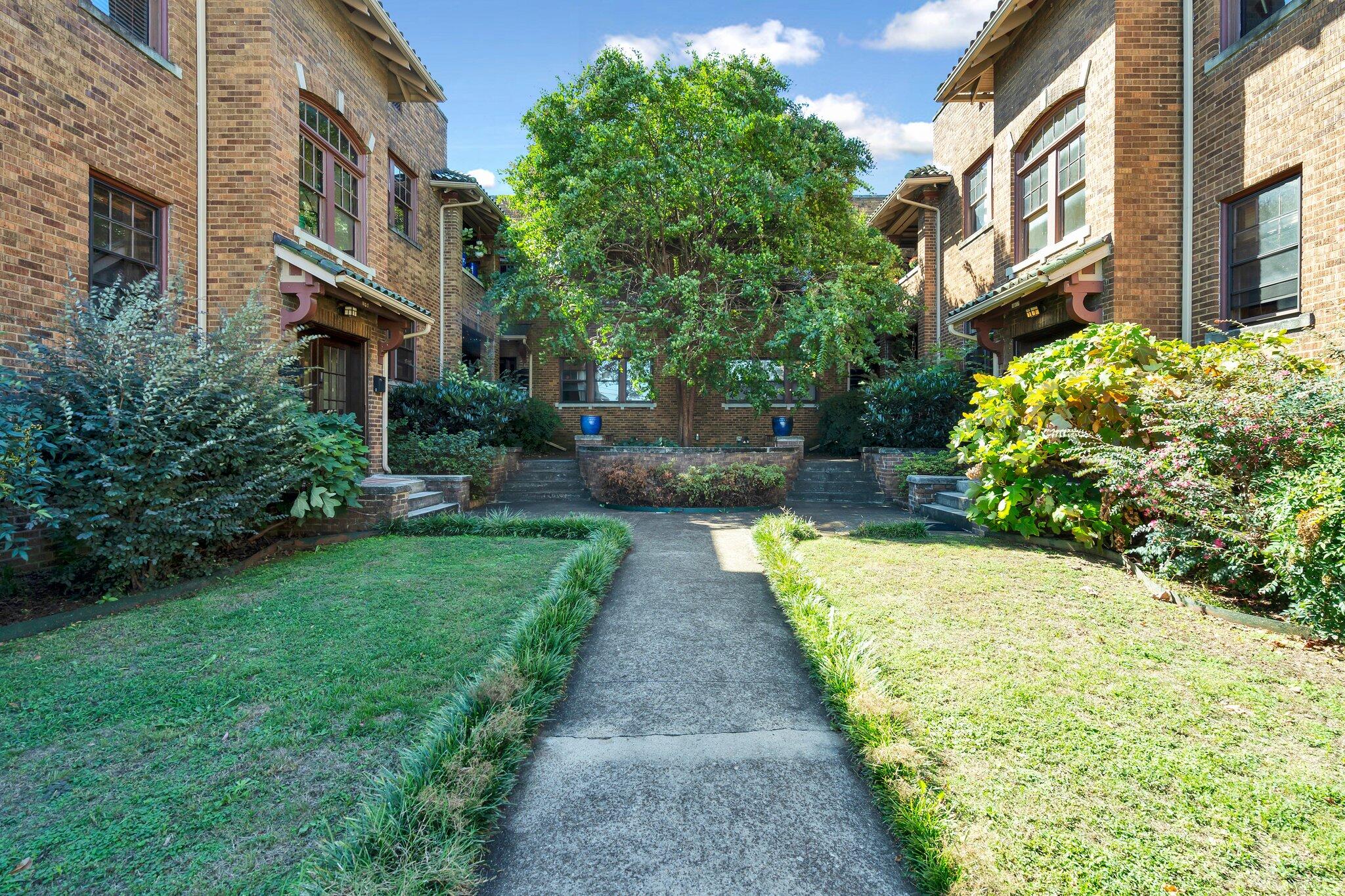 1400 Duncan Avenue, 7