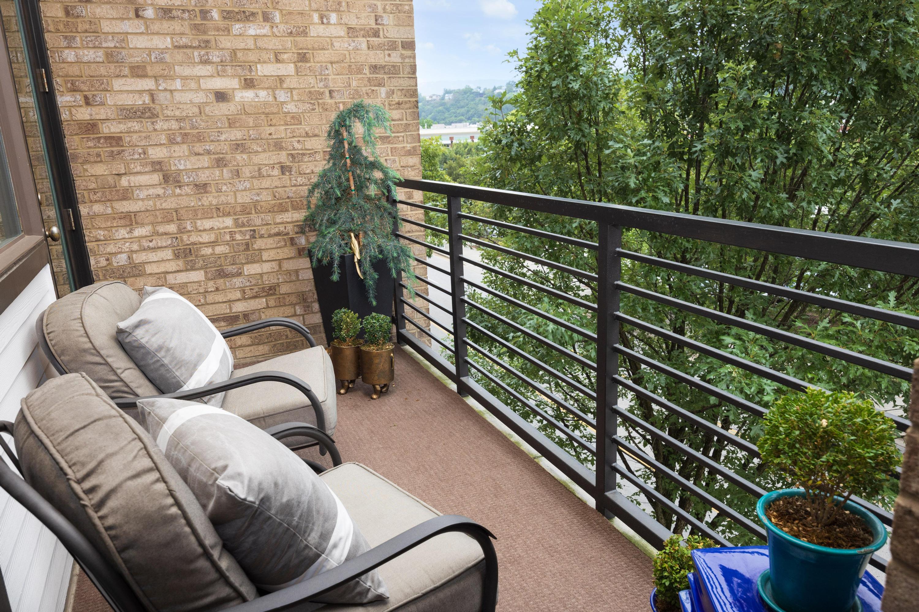 200 Manufacturers Road, Apt 338