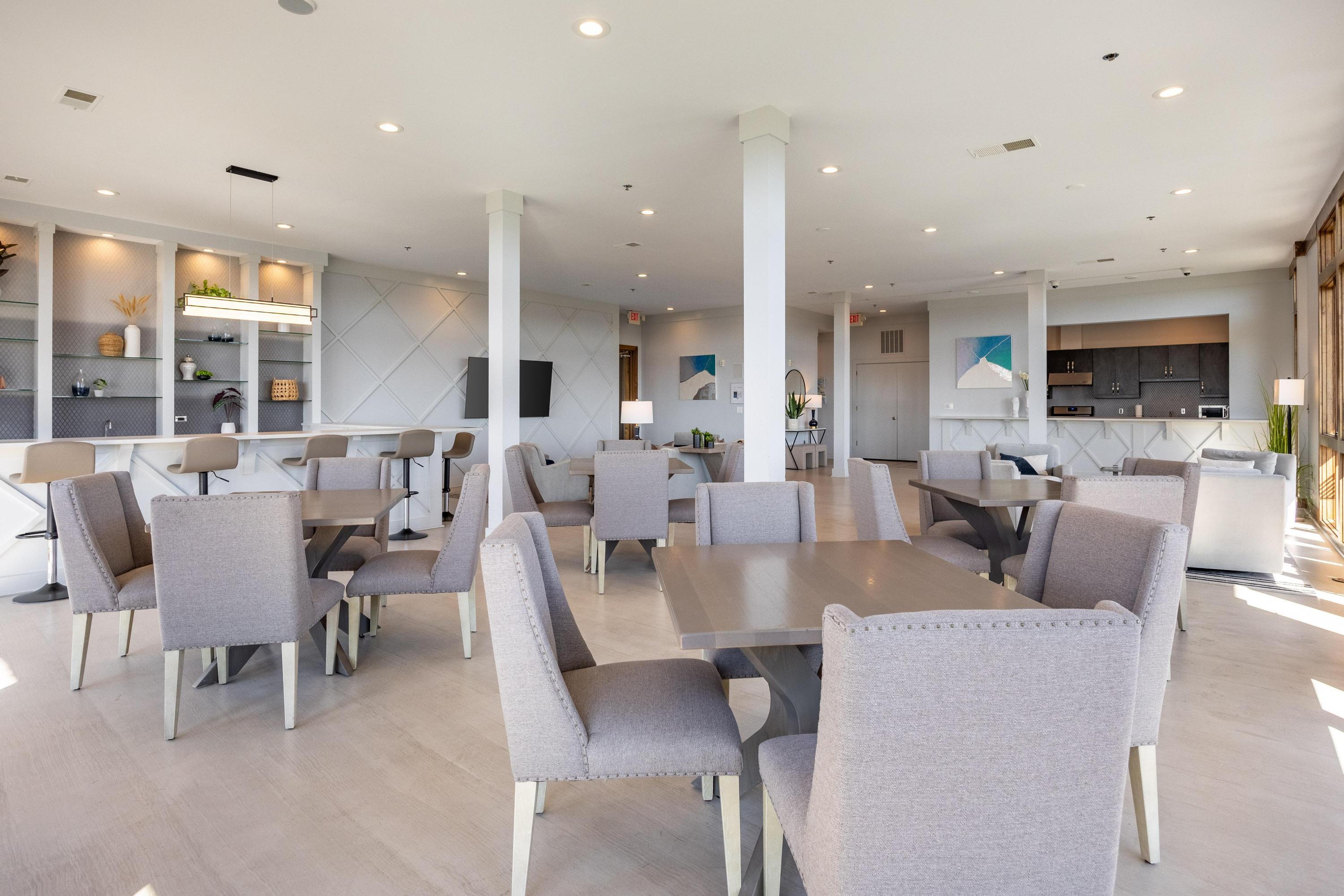 200 Manufacturers Road, Apt 338