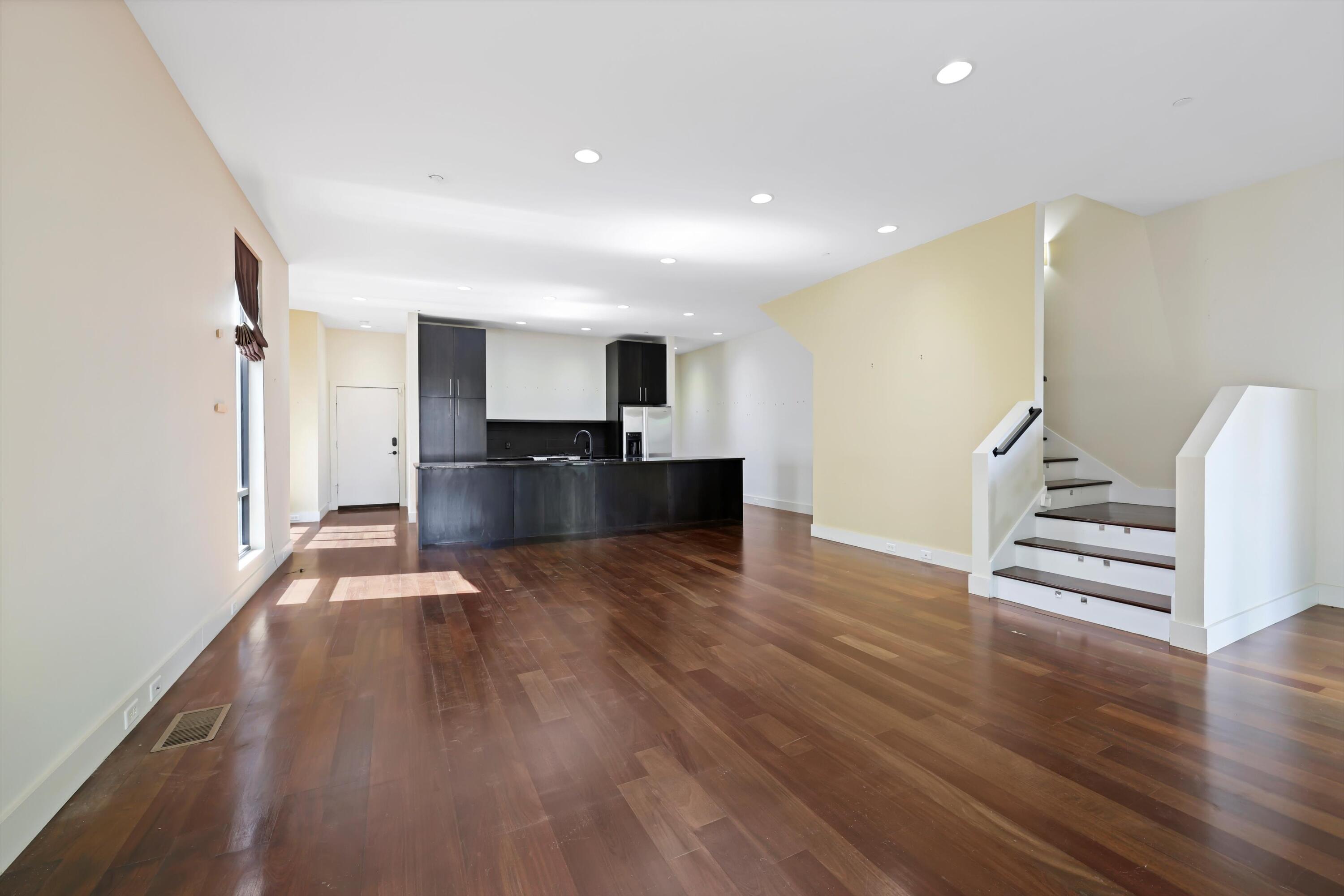 142 W 17th Street