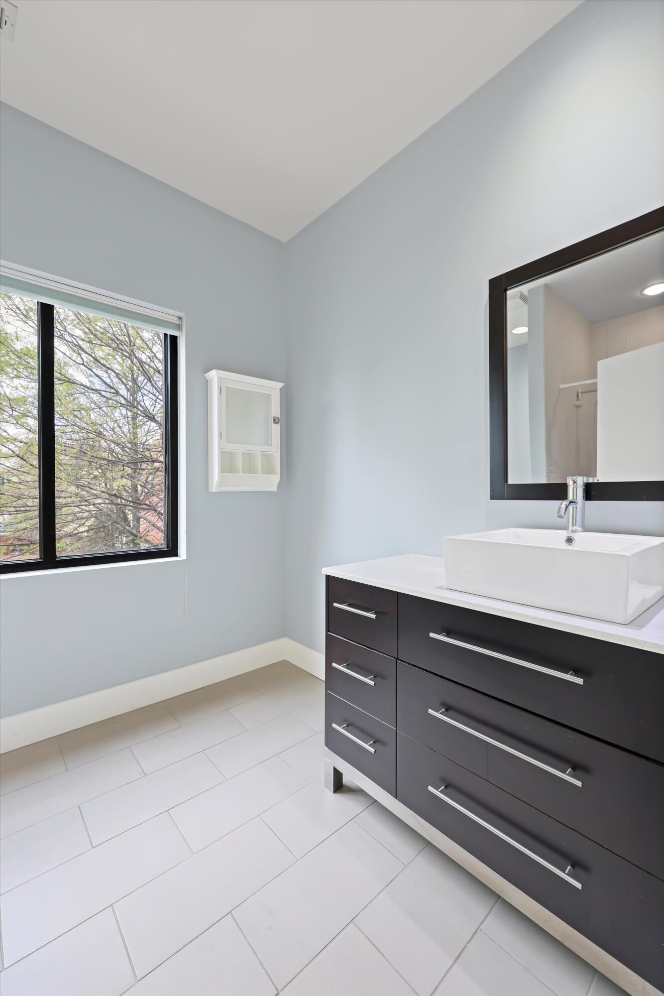 142 W 17th Street