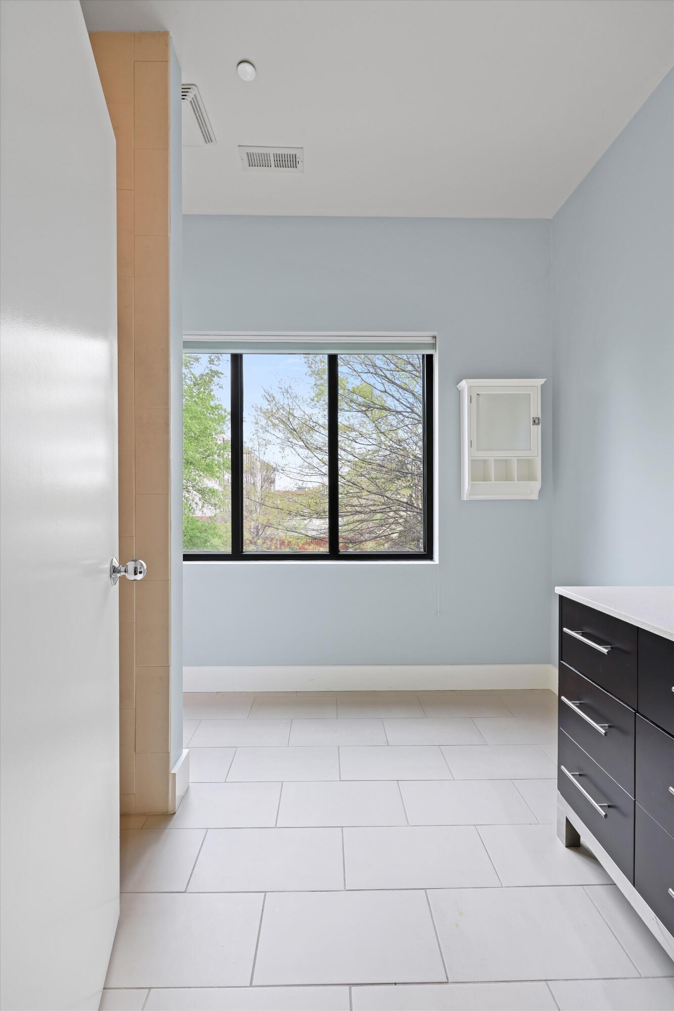 142 W 17th Street