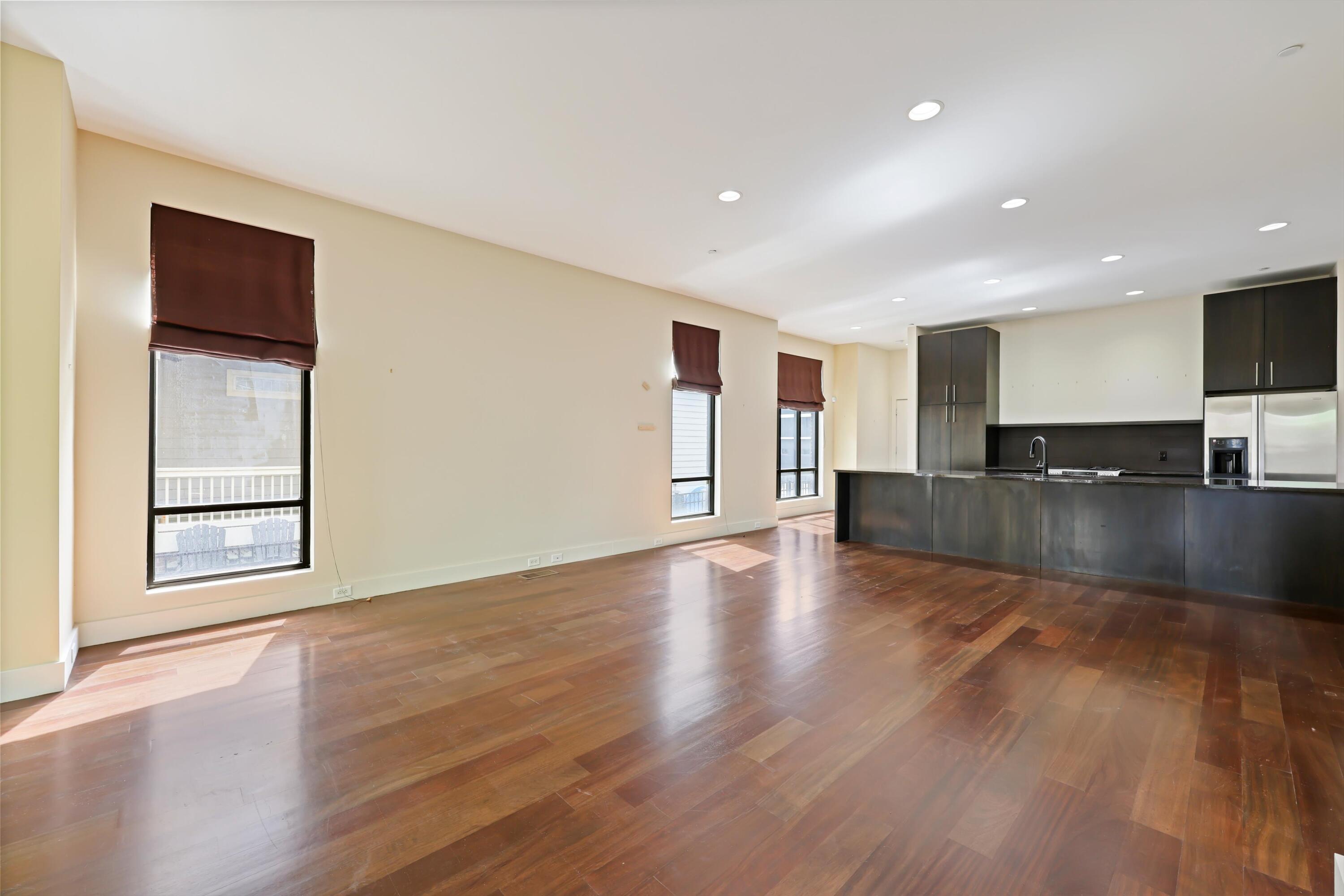 142 W 17th Street