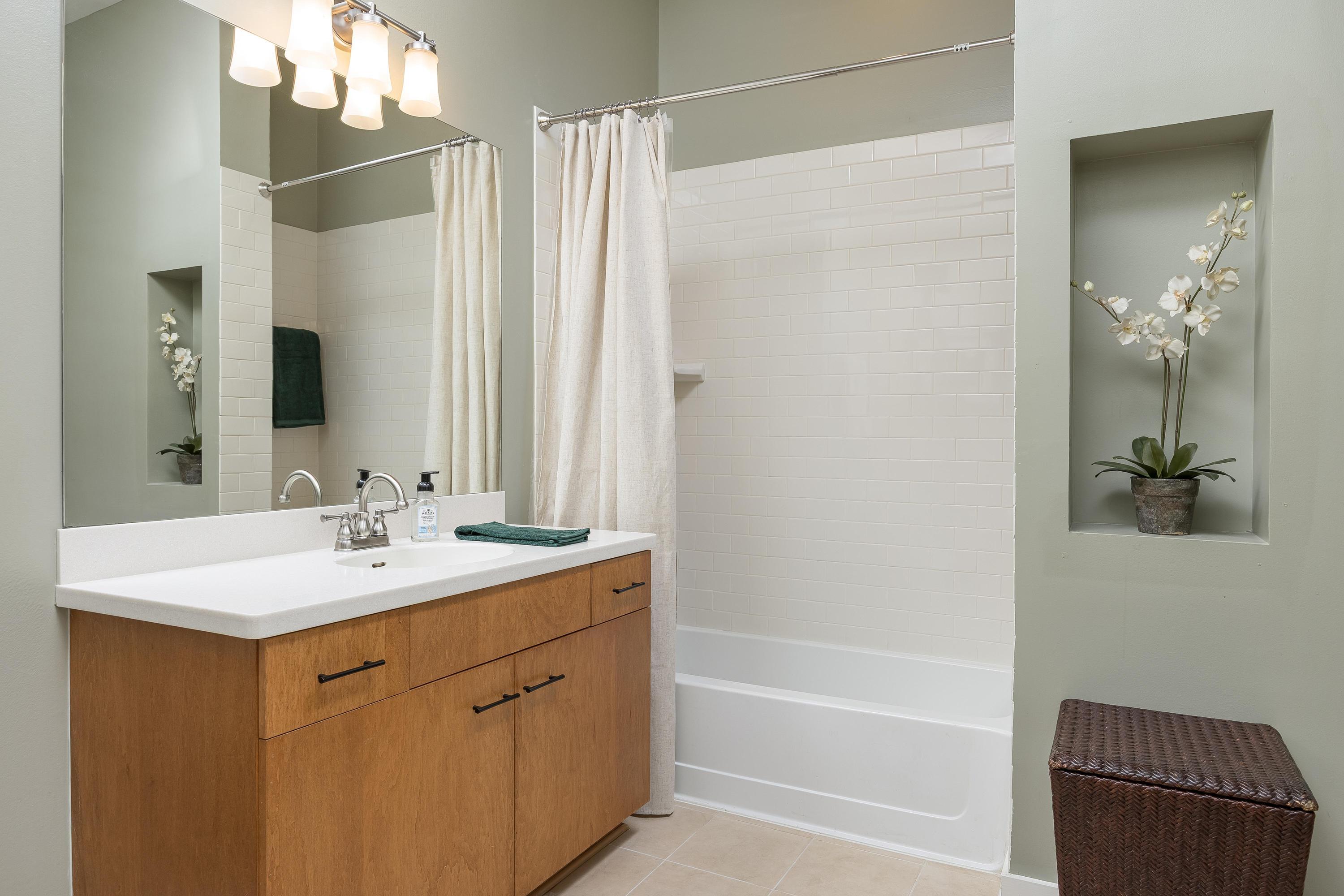 200 Manufacturers Road, Apt 241