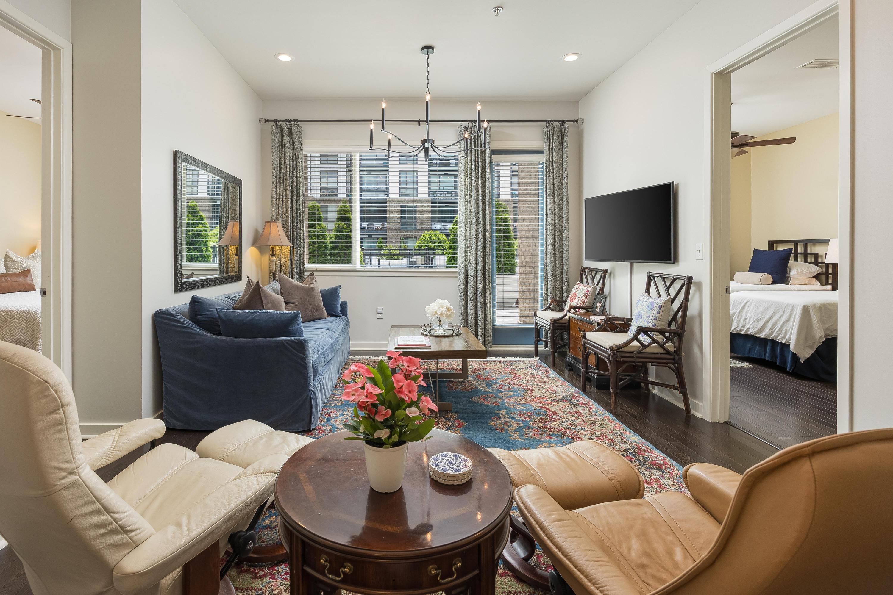 200 Manufacturers Road, Apt 241