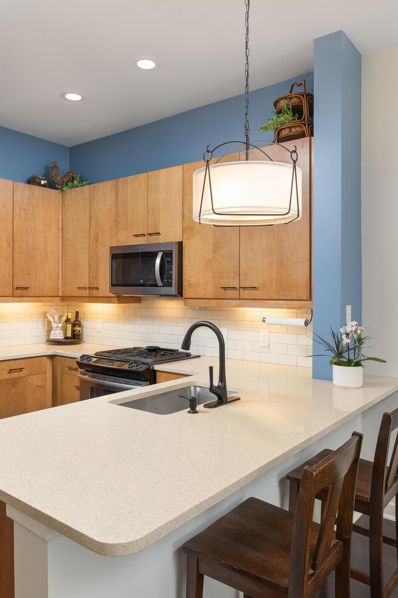 200 Manufacturers Road, Apt 241