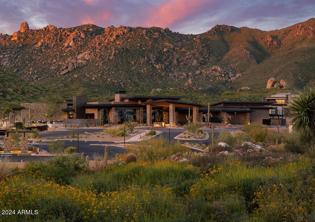 Sereno Canyon by Toll Brothers