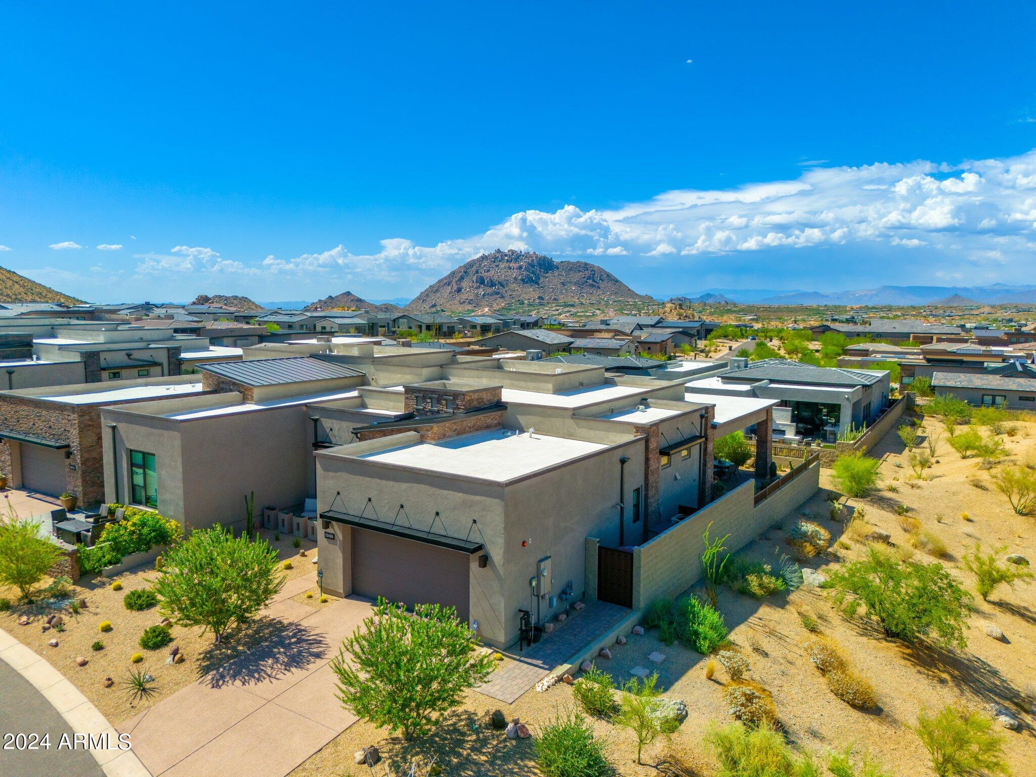 Sereno Canyon by Toll Brothers