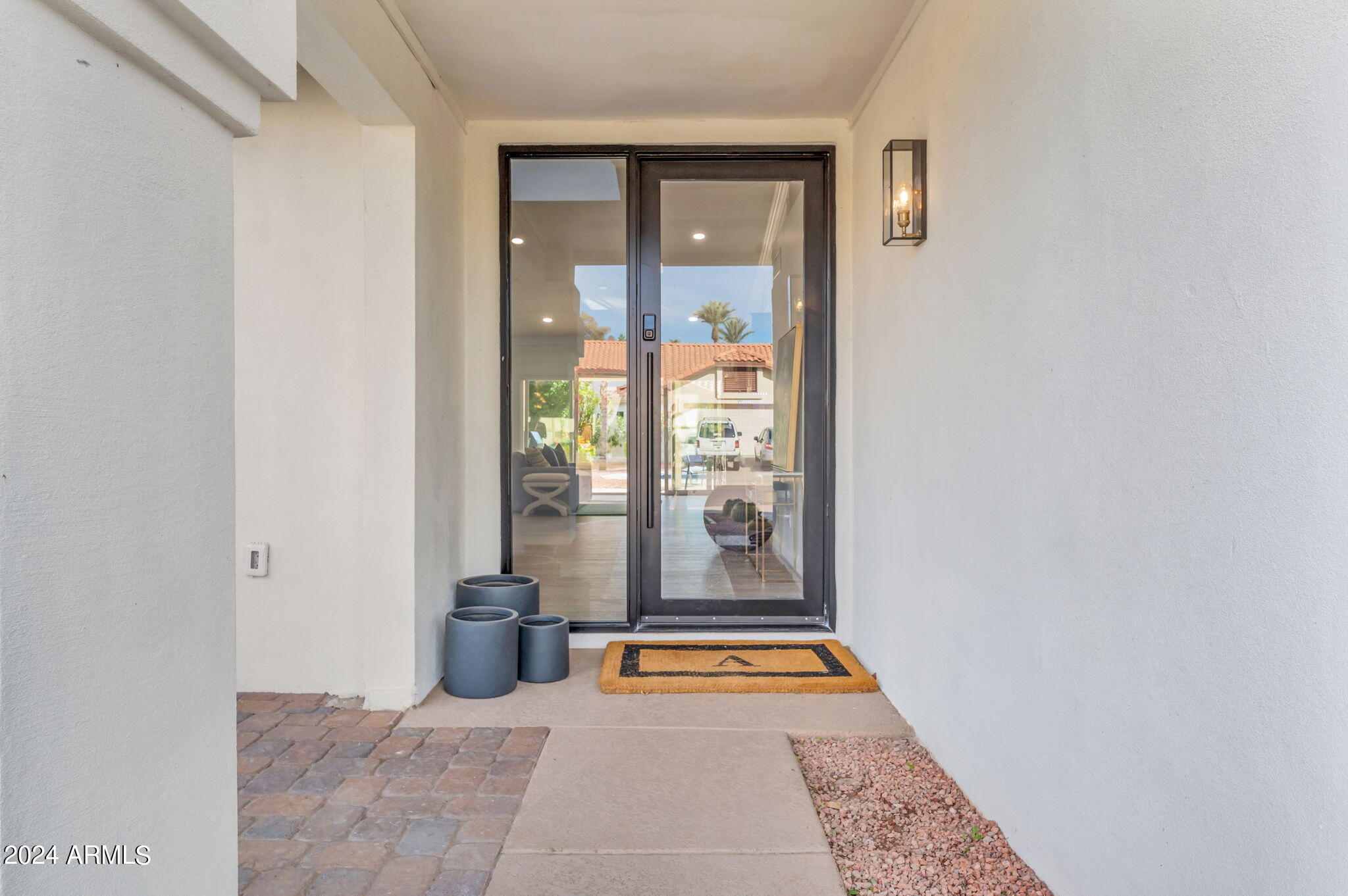 10207 E SAN SALVADOR Drive