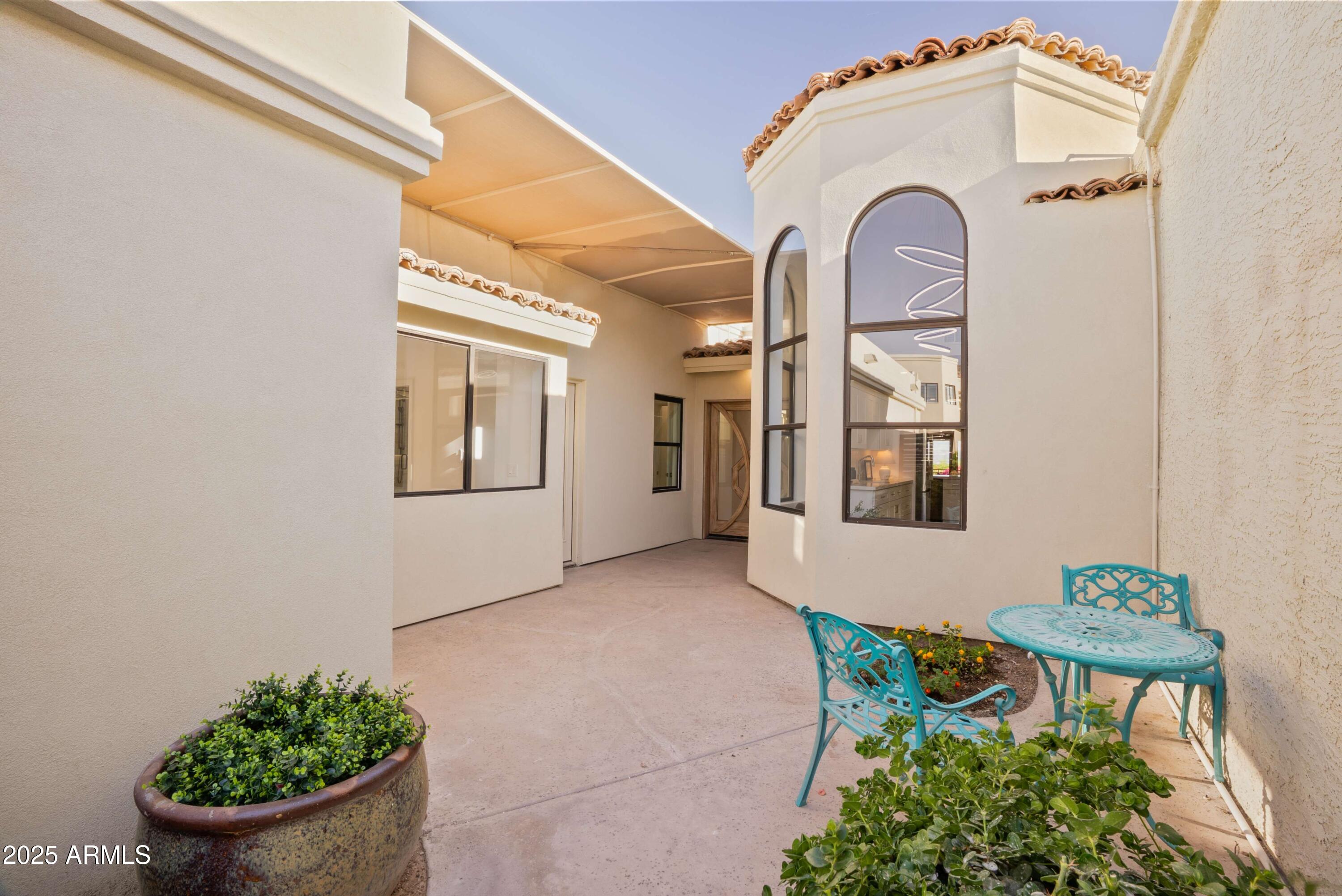 3800 E LINCOLN Drive, 31