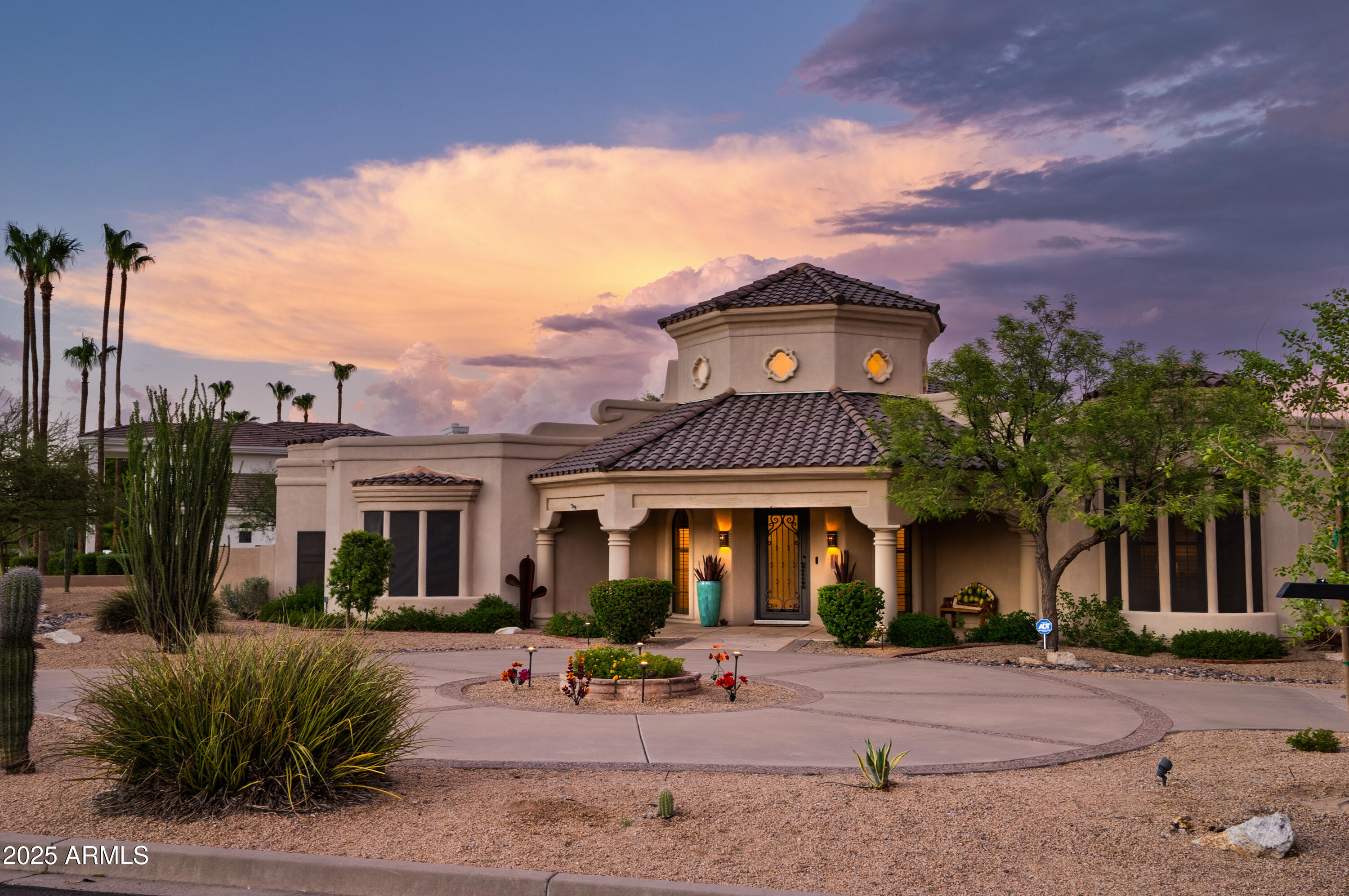 3621 E COCONINO Place