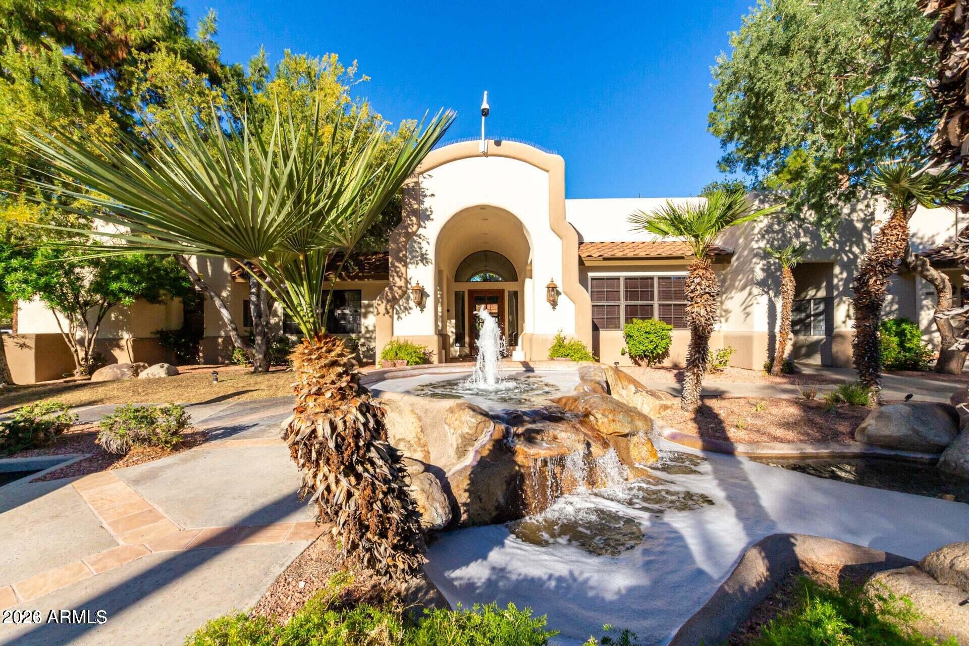 750 E NORTHERN Avenue 2080