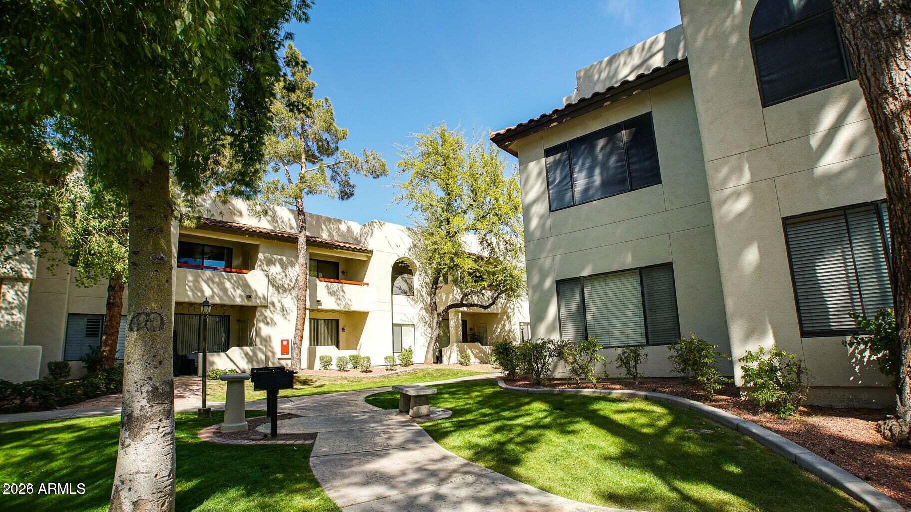 750 E NORTHERN Avenue 2080