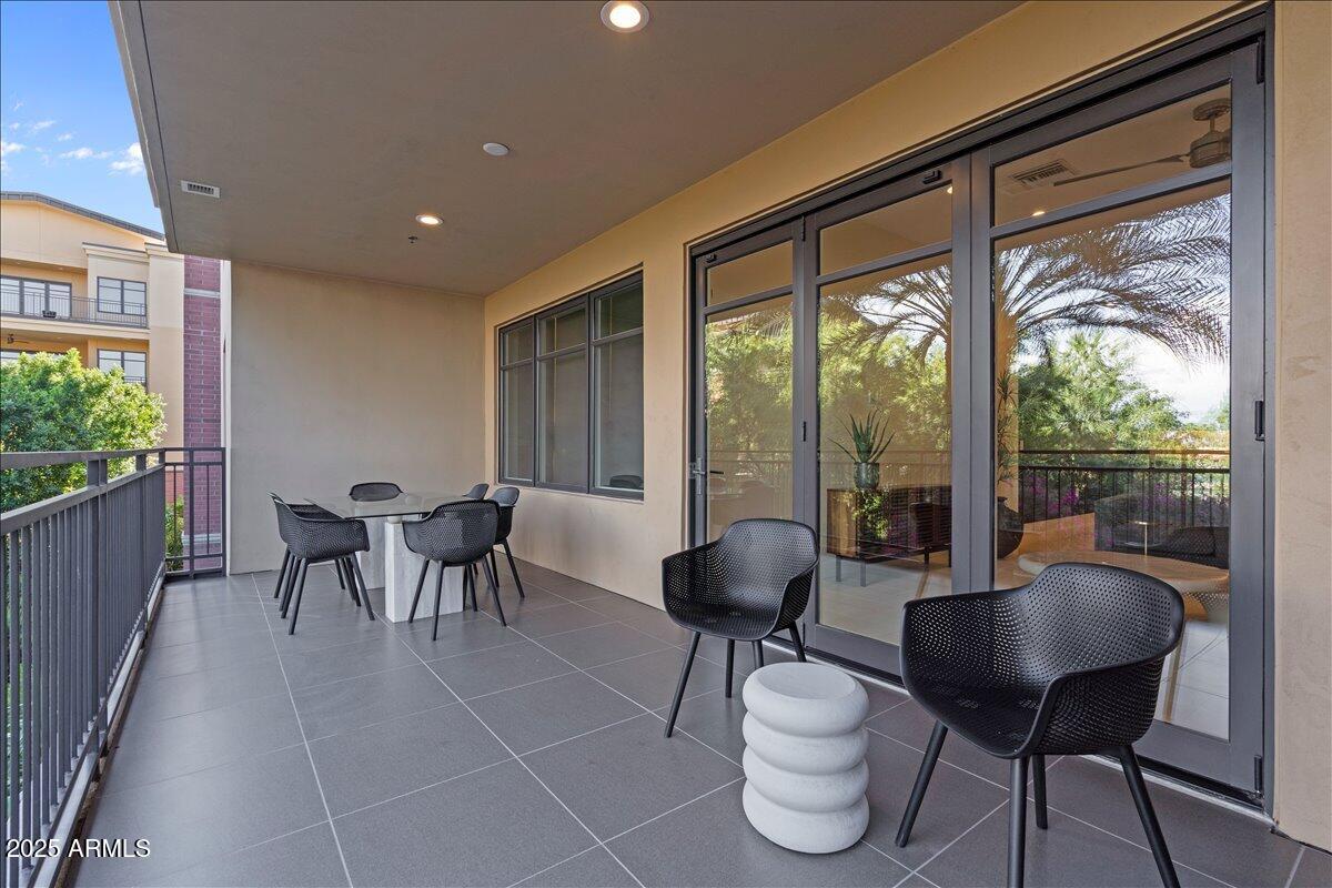 6166 N SCOTTSDALE Road B2001