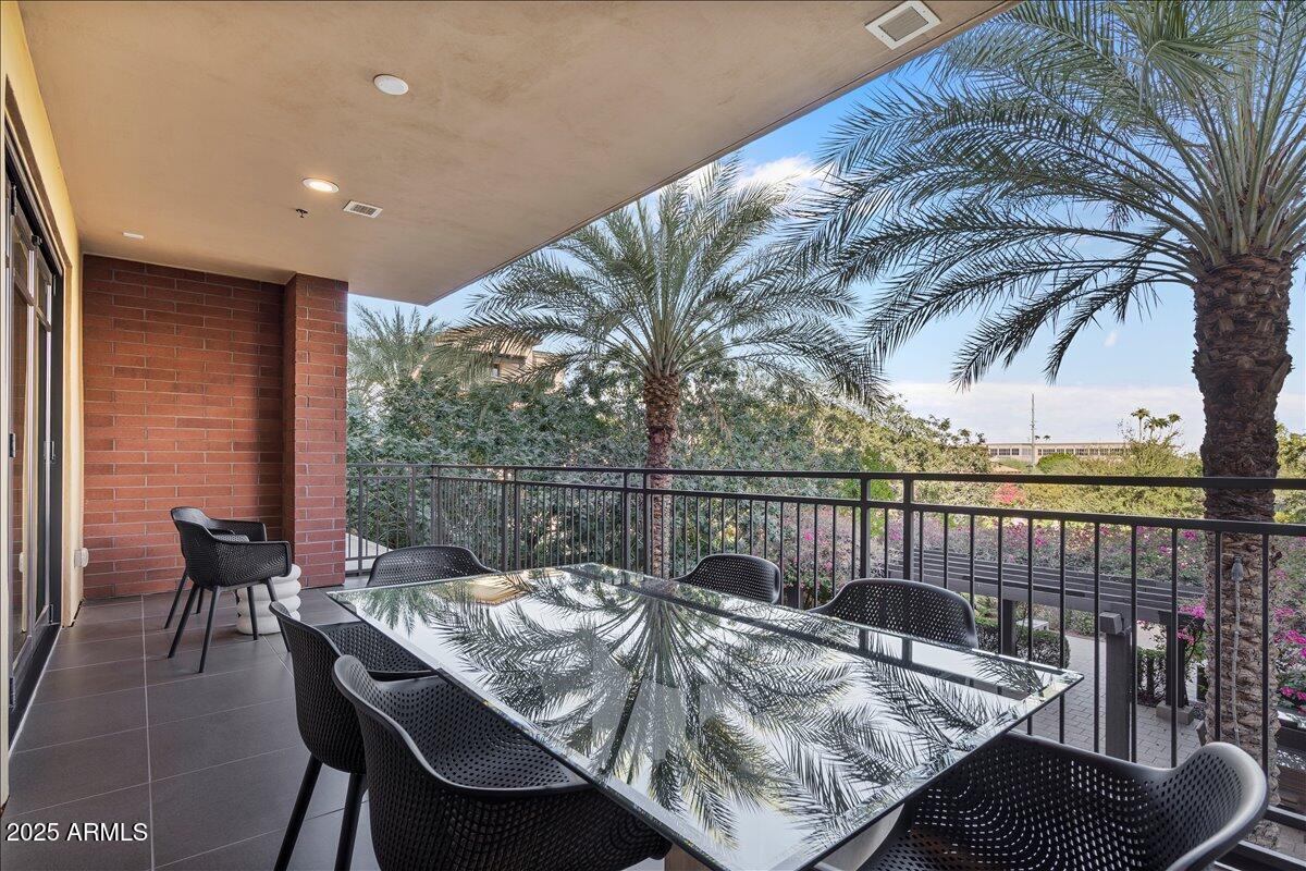 6166 N SCOTTSDALE Road B2001