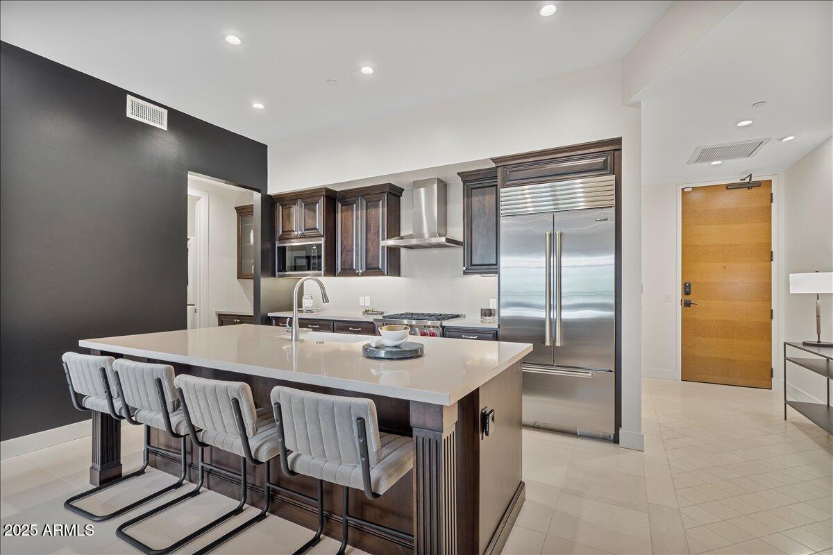 6166 N SCOTTSDALE Road B2001