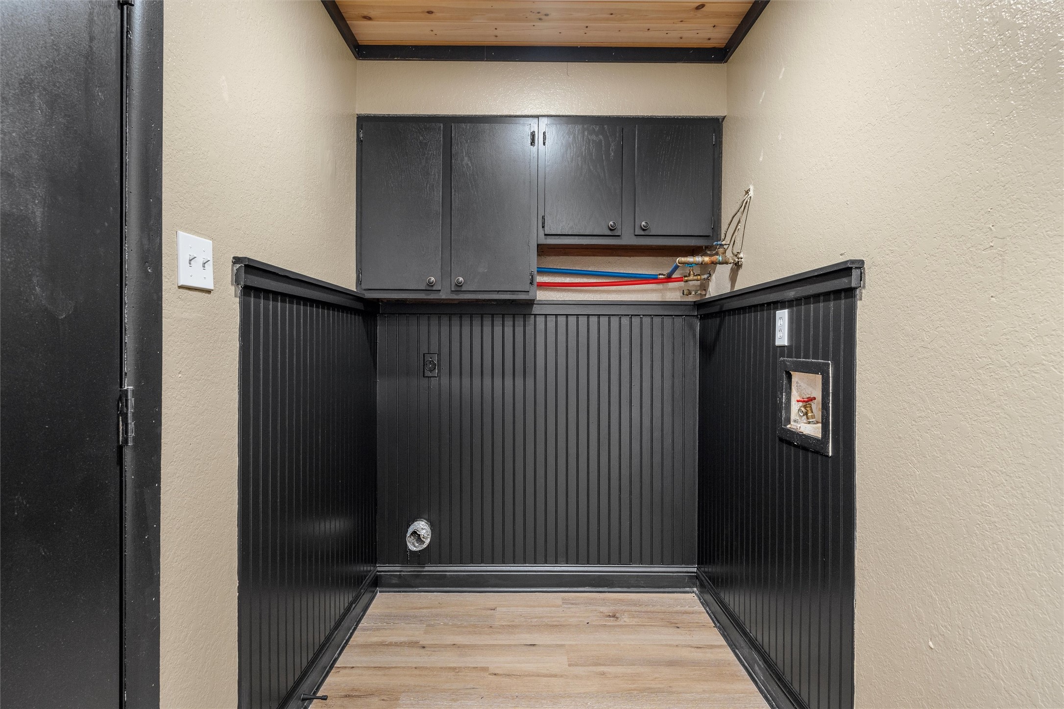 1008 Fm 1237