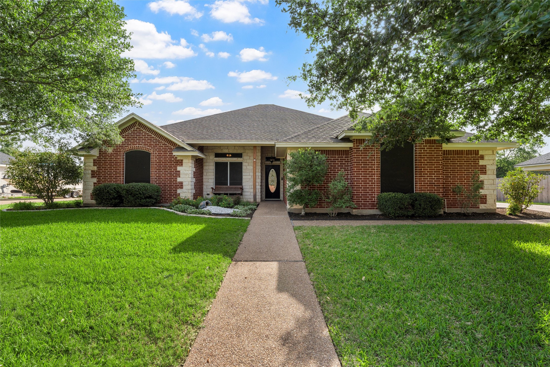 525 Rio Bonito Drive