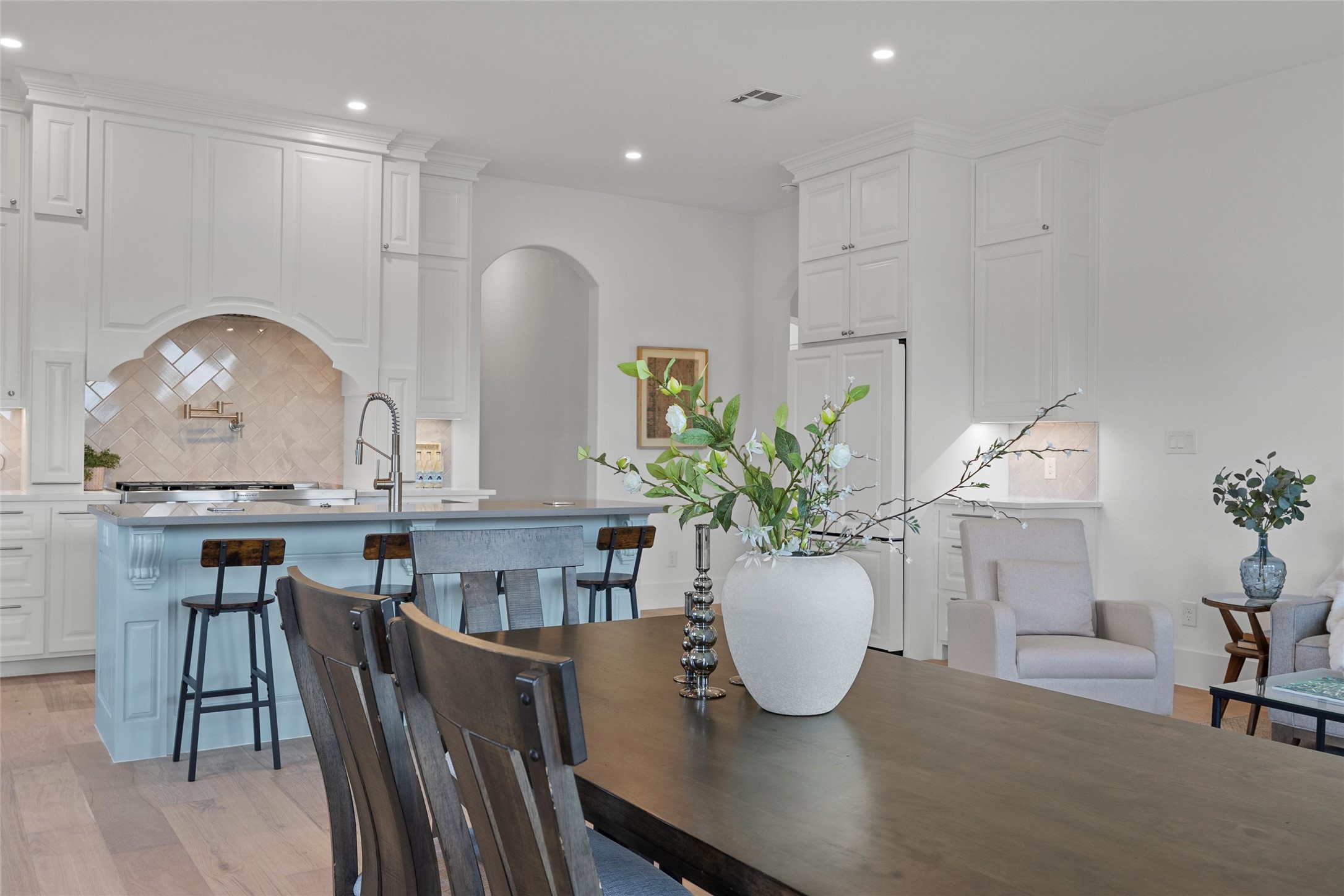 13052 Rainier Drive